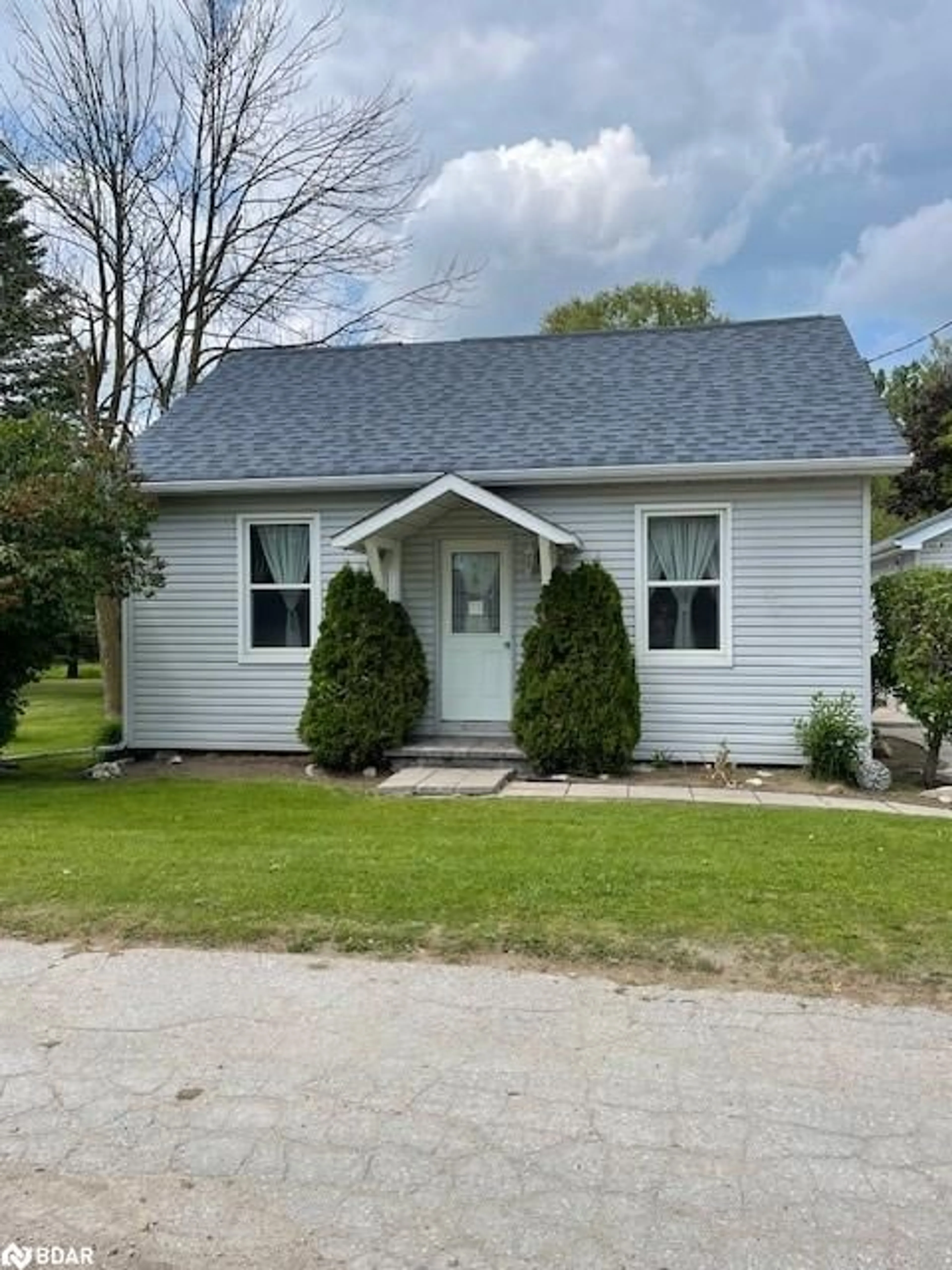 Home with vinyl exterior material, street for 7424 County Rd 91 Rd, Stayner Ontario L0M 1S0