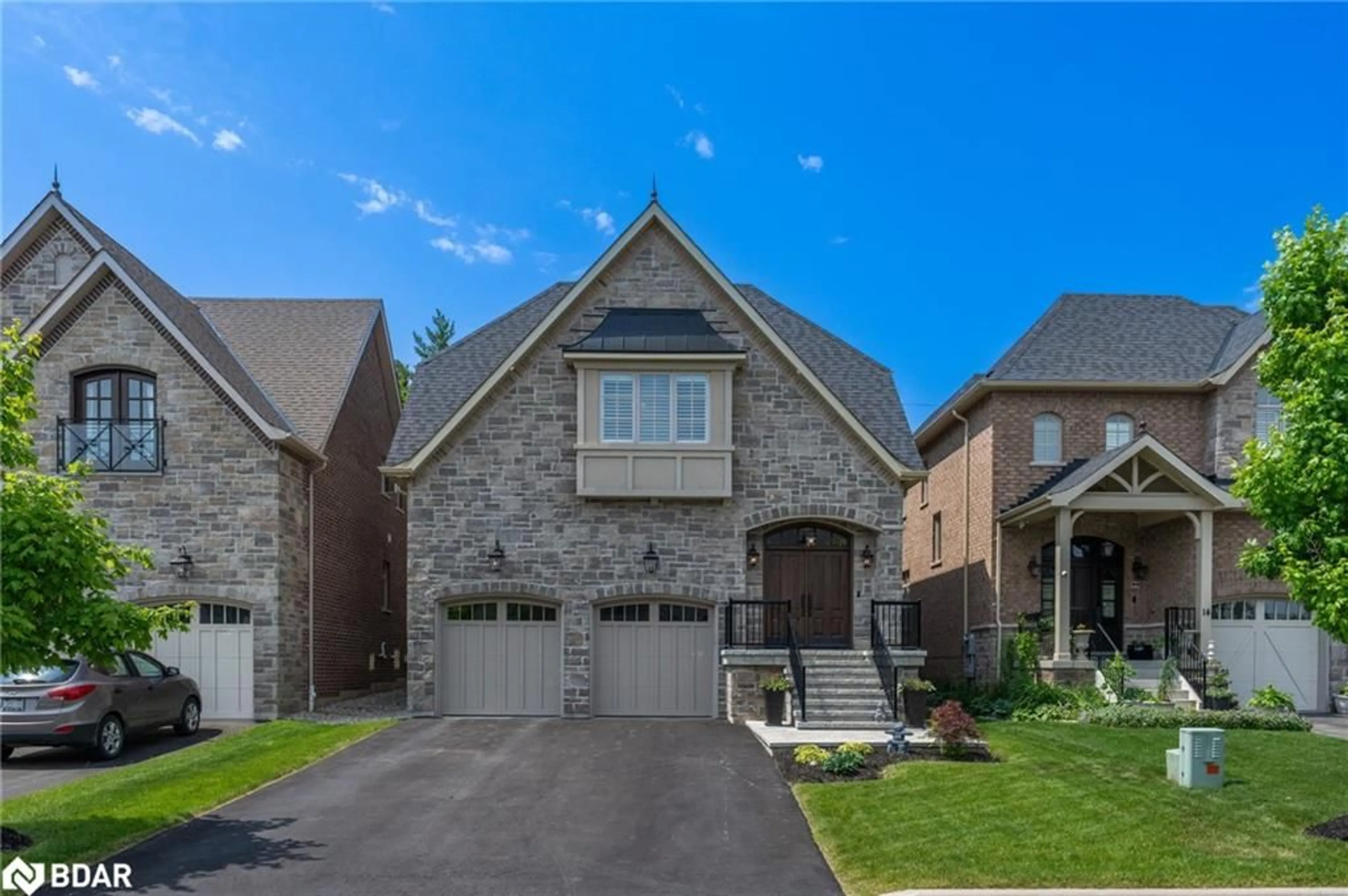 Home with brick exterior material, street for 16 Foxtail Crt, Georgetown Ontario L7G 0J6
