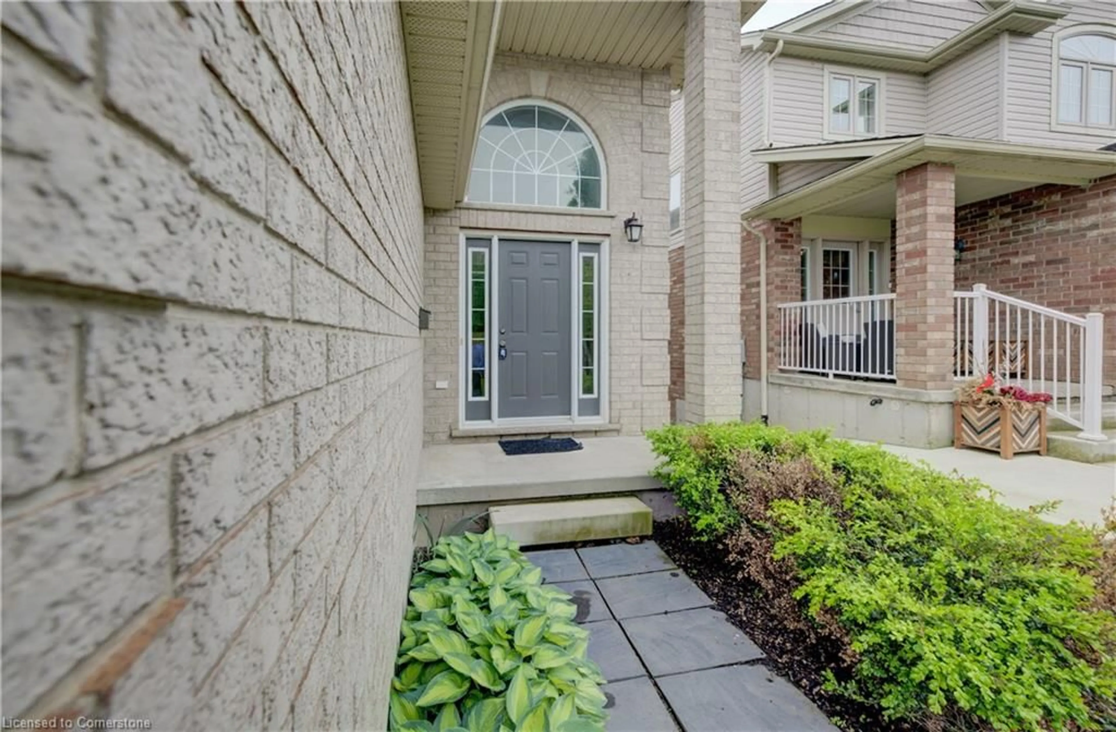 Unknown for 879 Frontenac Cres, Woodstock Ontario N4V 0A8