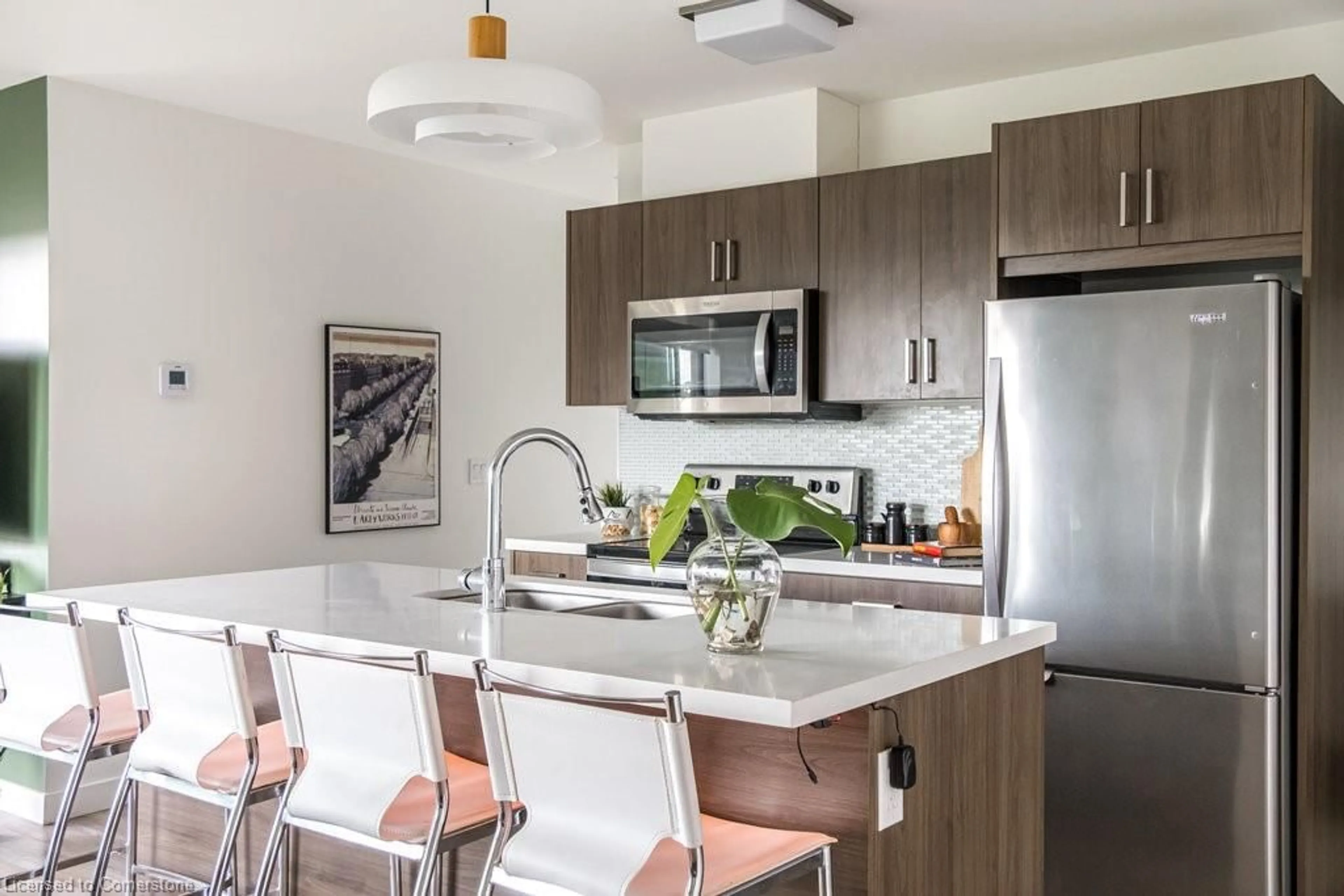 Contemporary kitchen, ceramic/tile floor for 467 Charlton Ave #404, Hamilton Ontario L8N 1Z4