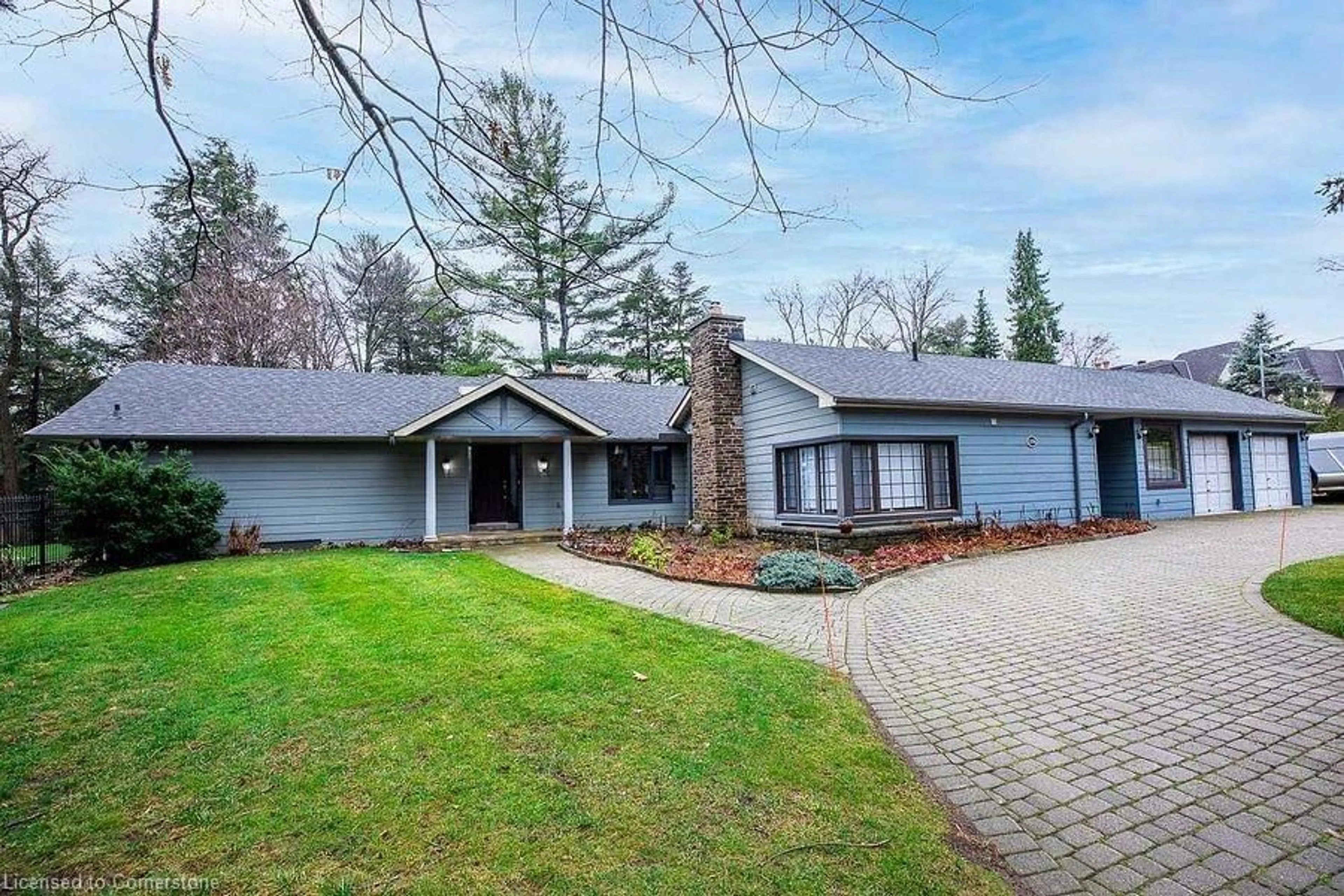 Home with brick exterior material, street for 1356 Oak Lane, Peel Ontario L5H 2X7