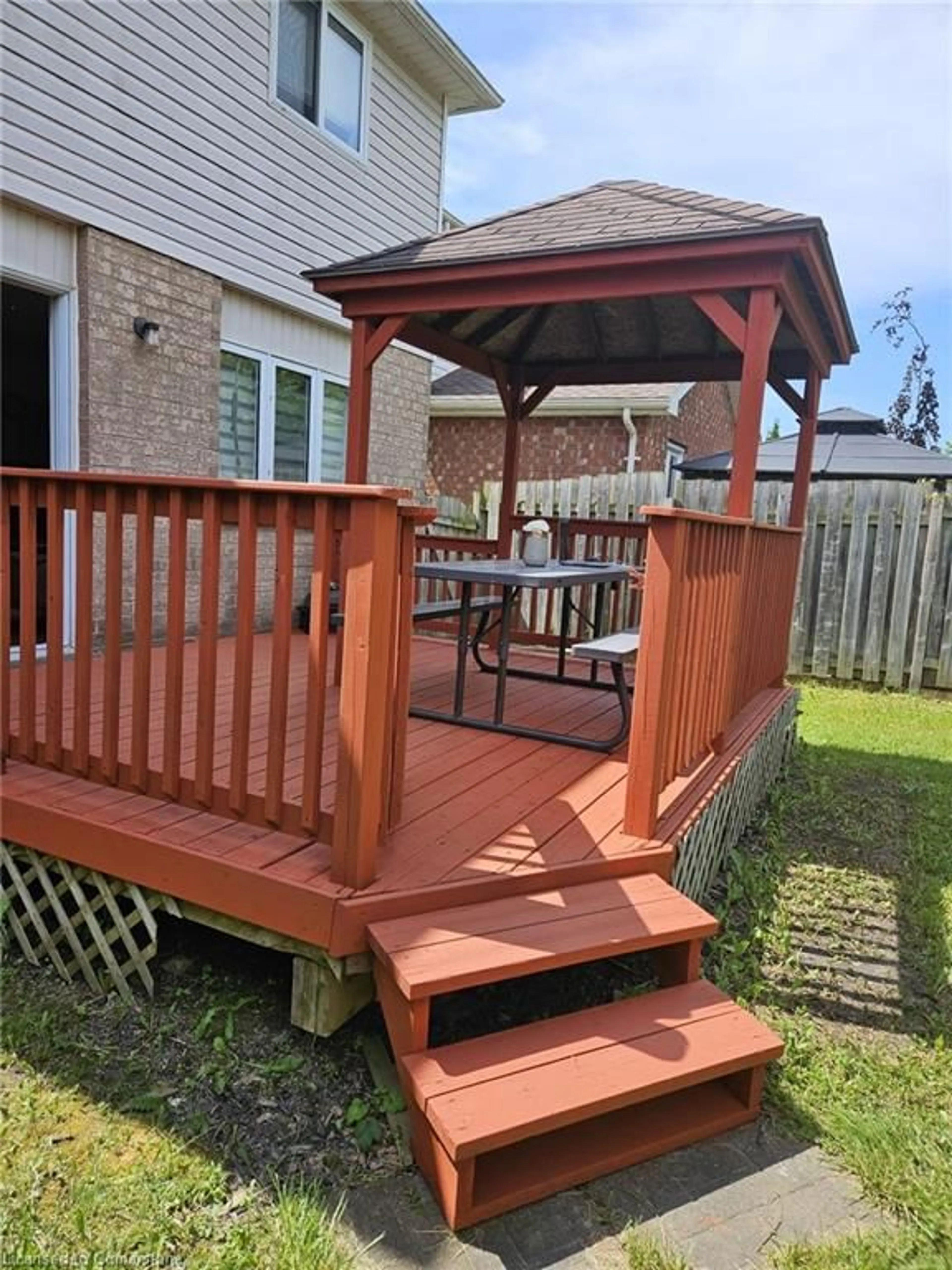 Patio, street for 379 Hidden Creek Dr, Kitchener Ontario N2N 3N2