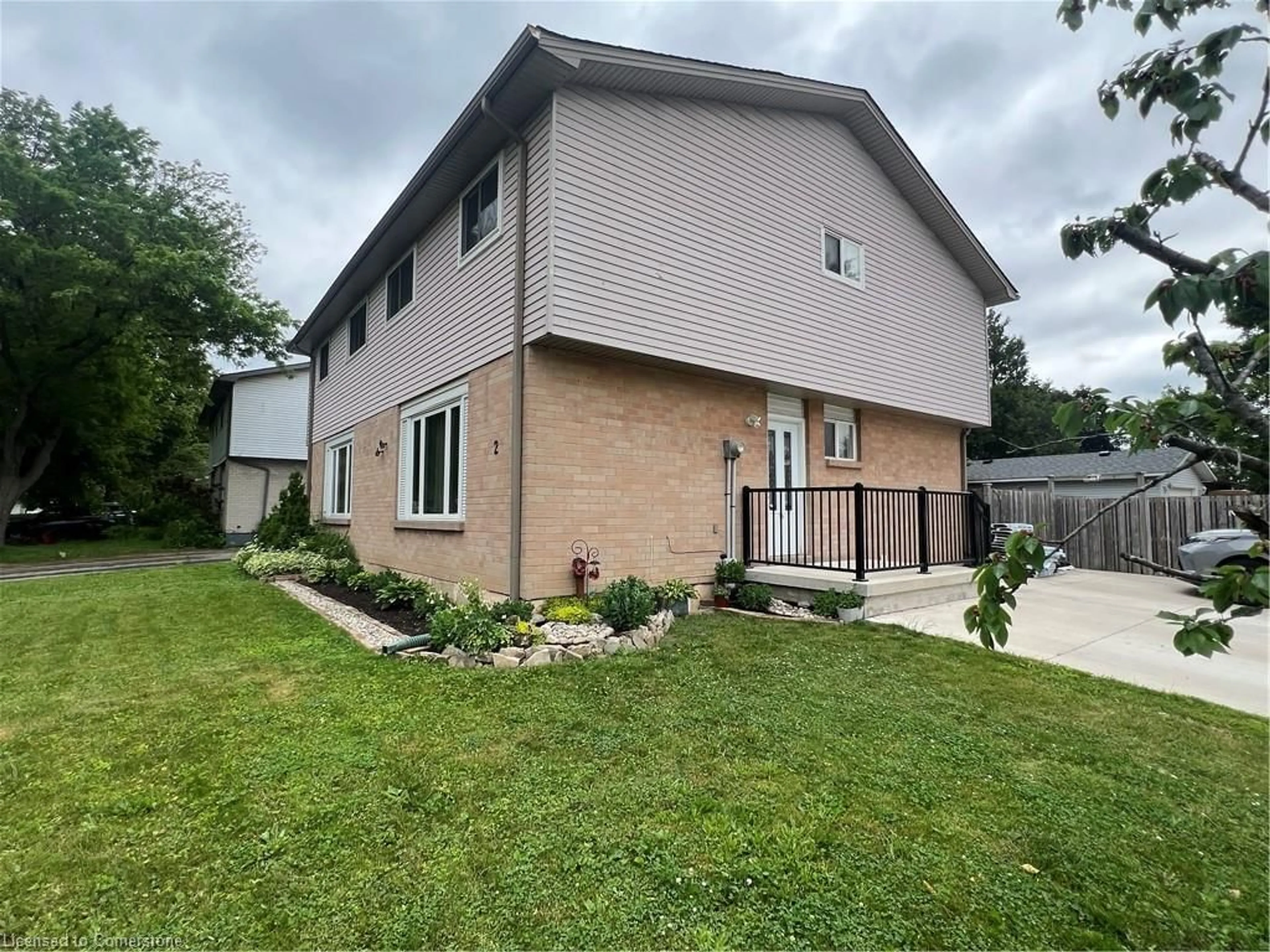 Unknown for 2 Golden Orchard Dr, Hamilton Ontario L9C 6J5