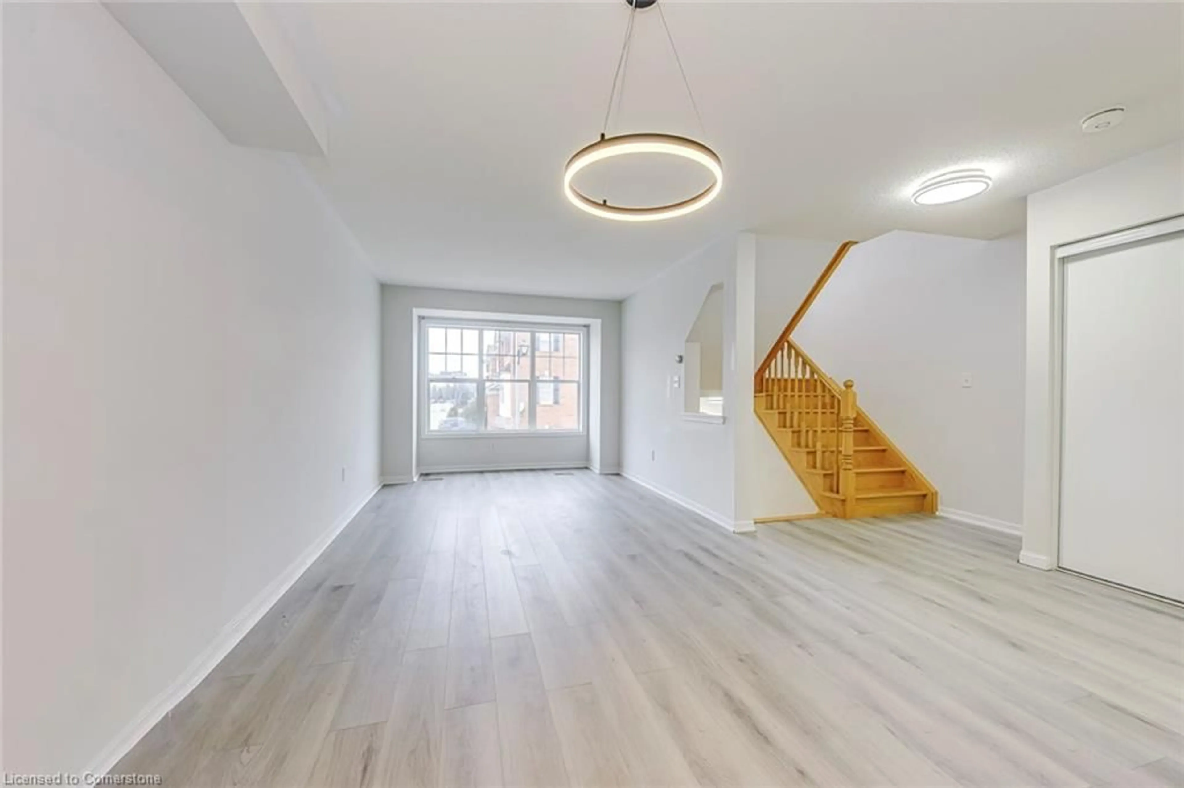 Unknown for 2872 Garnethill Way, Oakville Ontario L6M 5E8