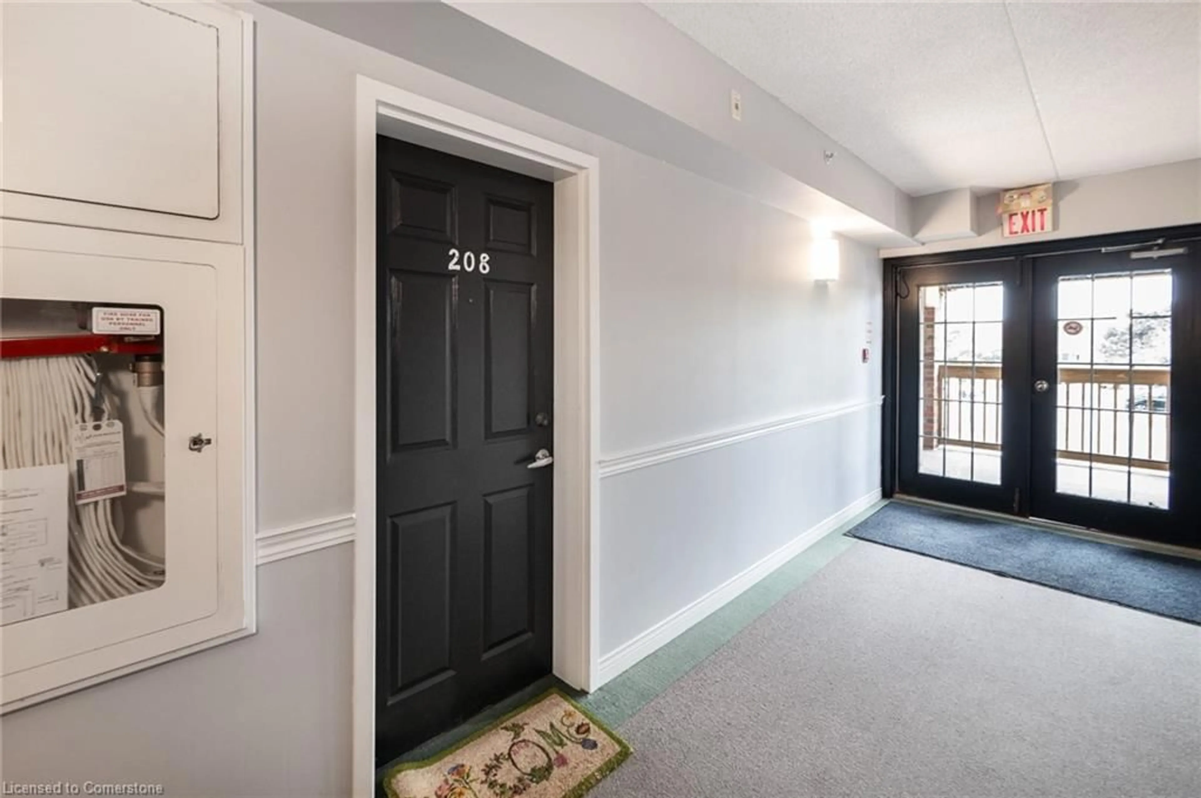 Indoor entryway for 4005 Kilmer Dr #208, Burlington Ontario L7M 4M2