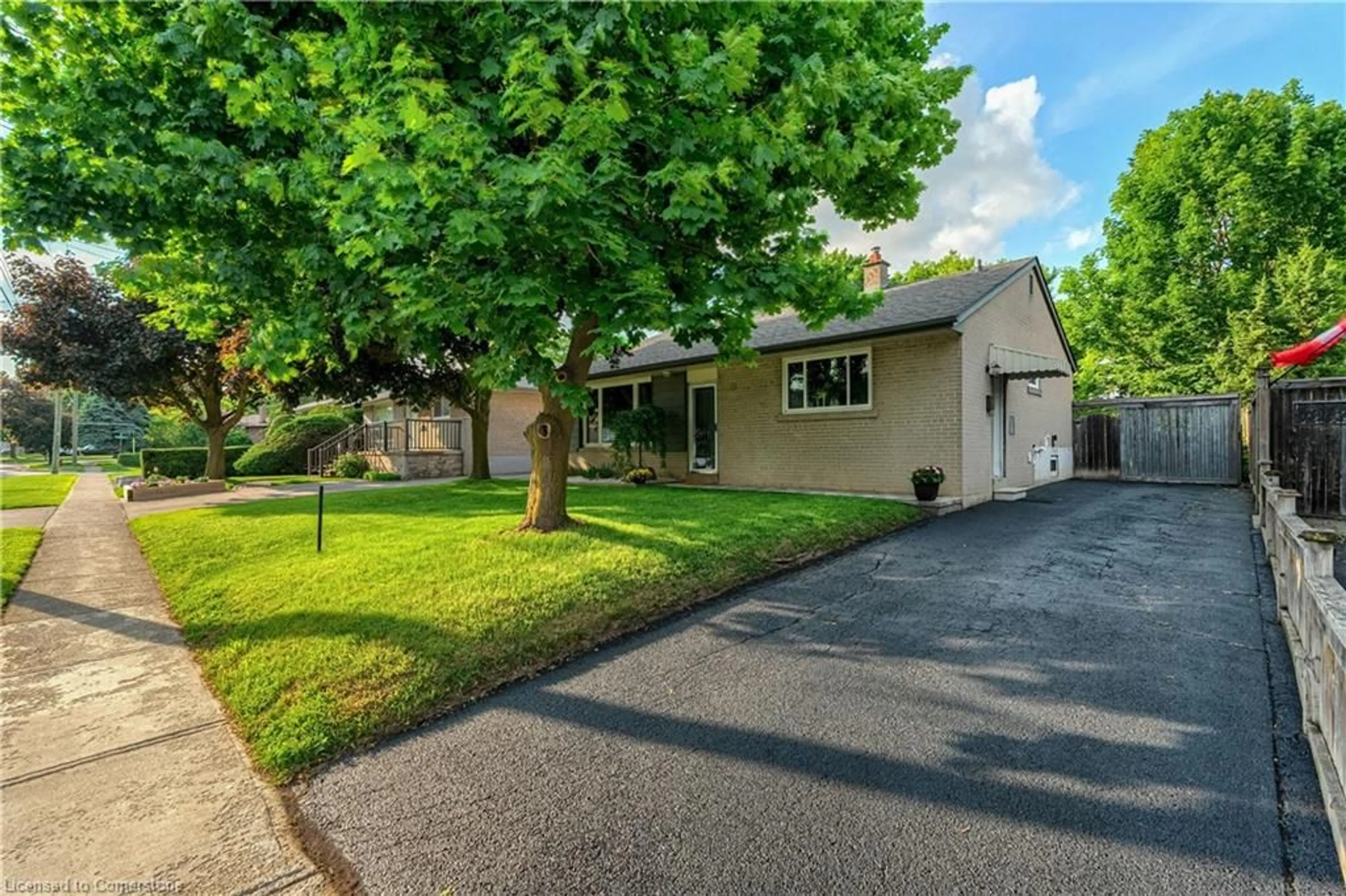 Home with vinyl exterior material, street for 18 Weber Dr, Georgetown Ontario L7G 1C3