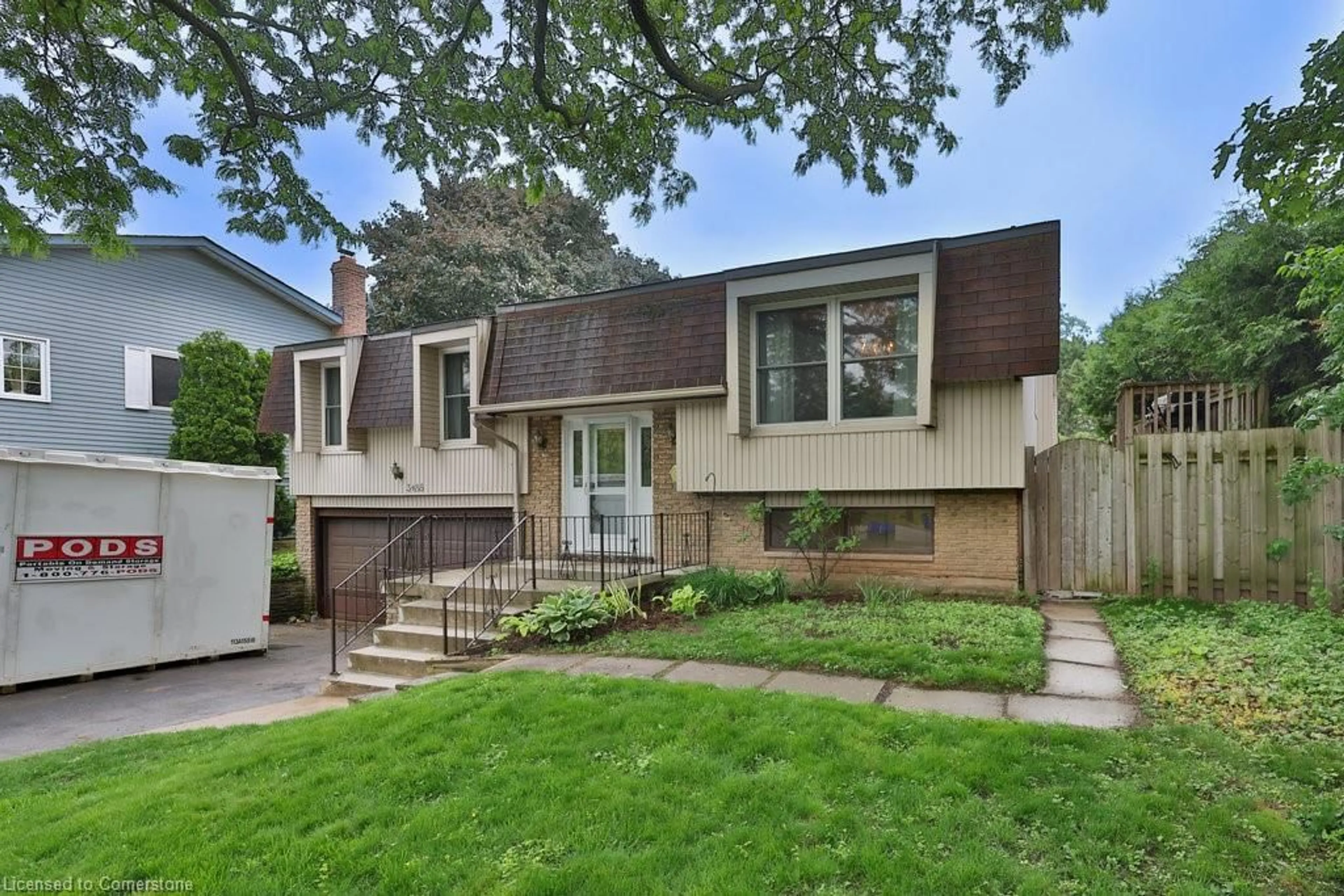 Home with brick exterior material, street for 3488 Rubens Crt, Burlington Ontario L7N 3K4