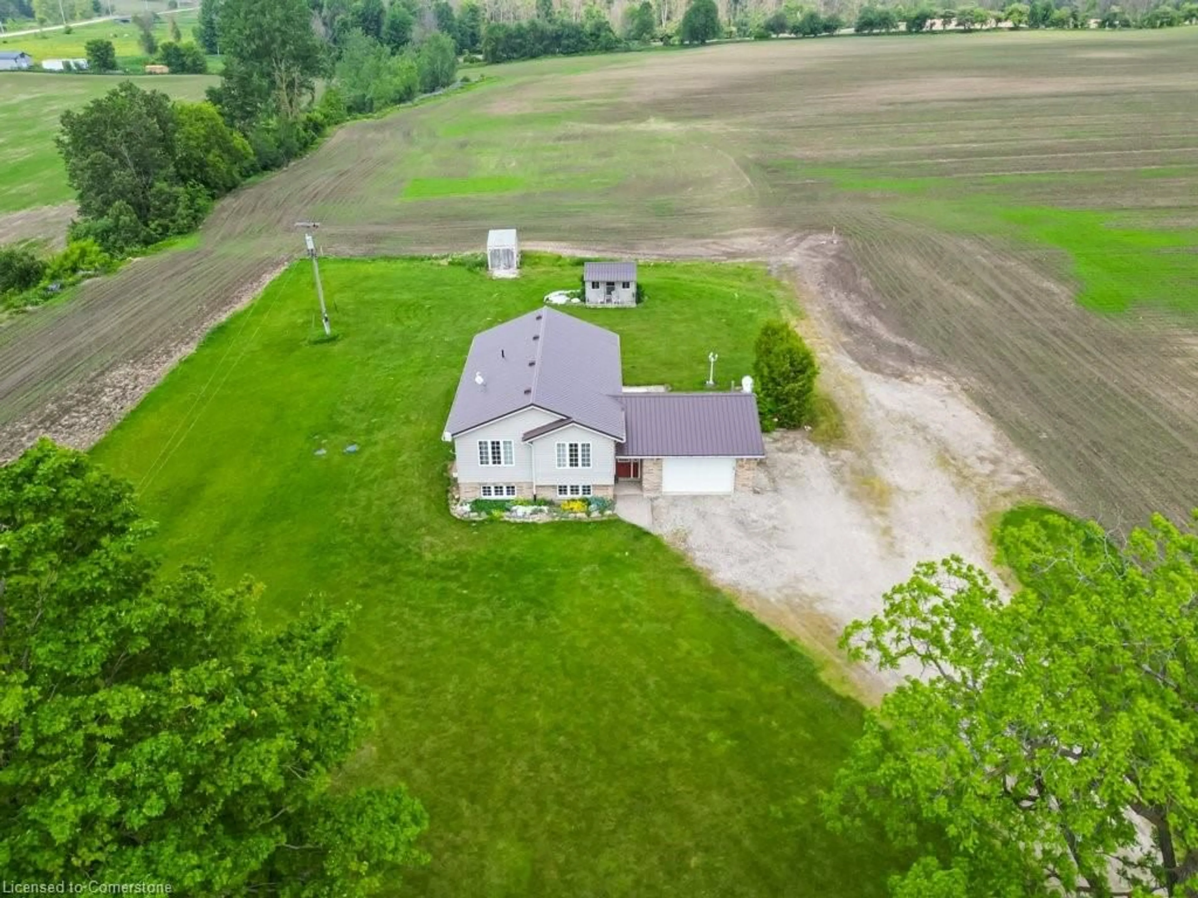 A pic from outside/outdoor area/front of a property/back of a property/a pic from drone, unknown for 8430 175 Rd, Kurtzville Ontario N4W 3G6