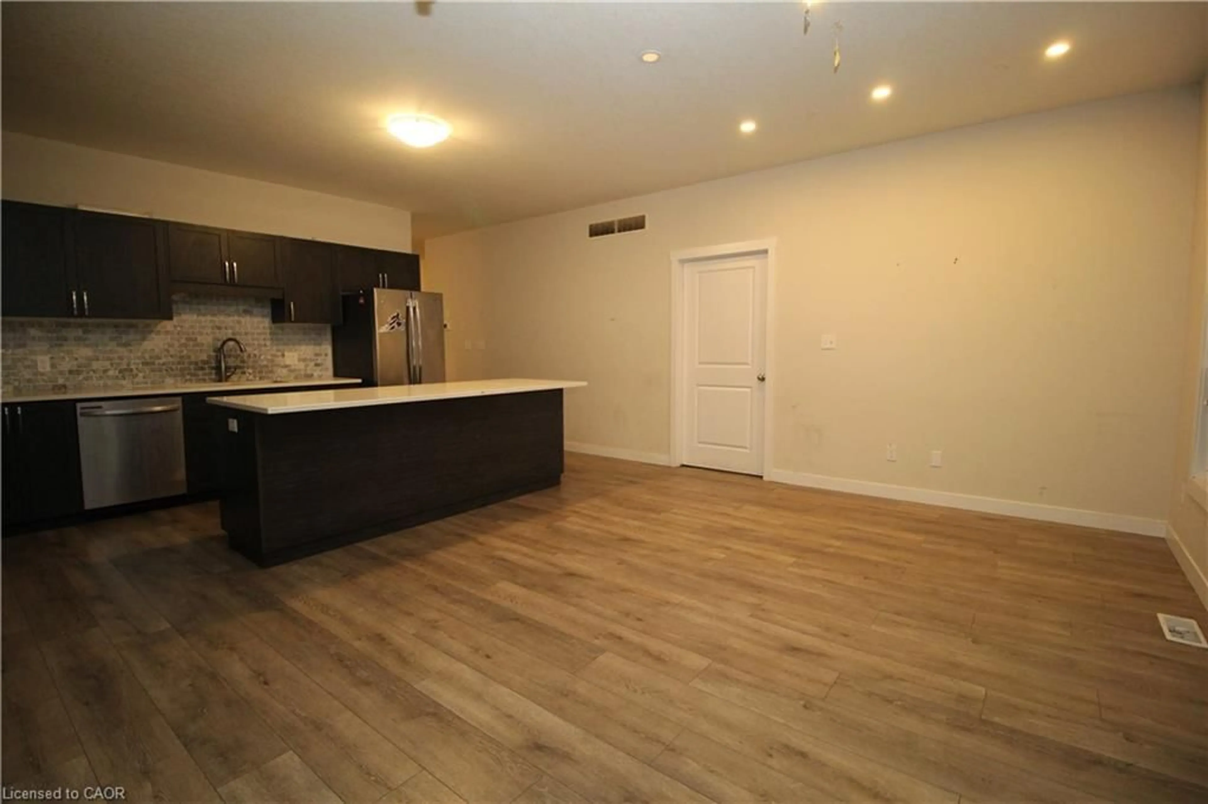 Unknown for 15 Meadowhawk Lane, Simcoe Ontario N3W 0E8