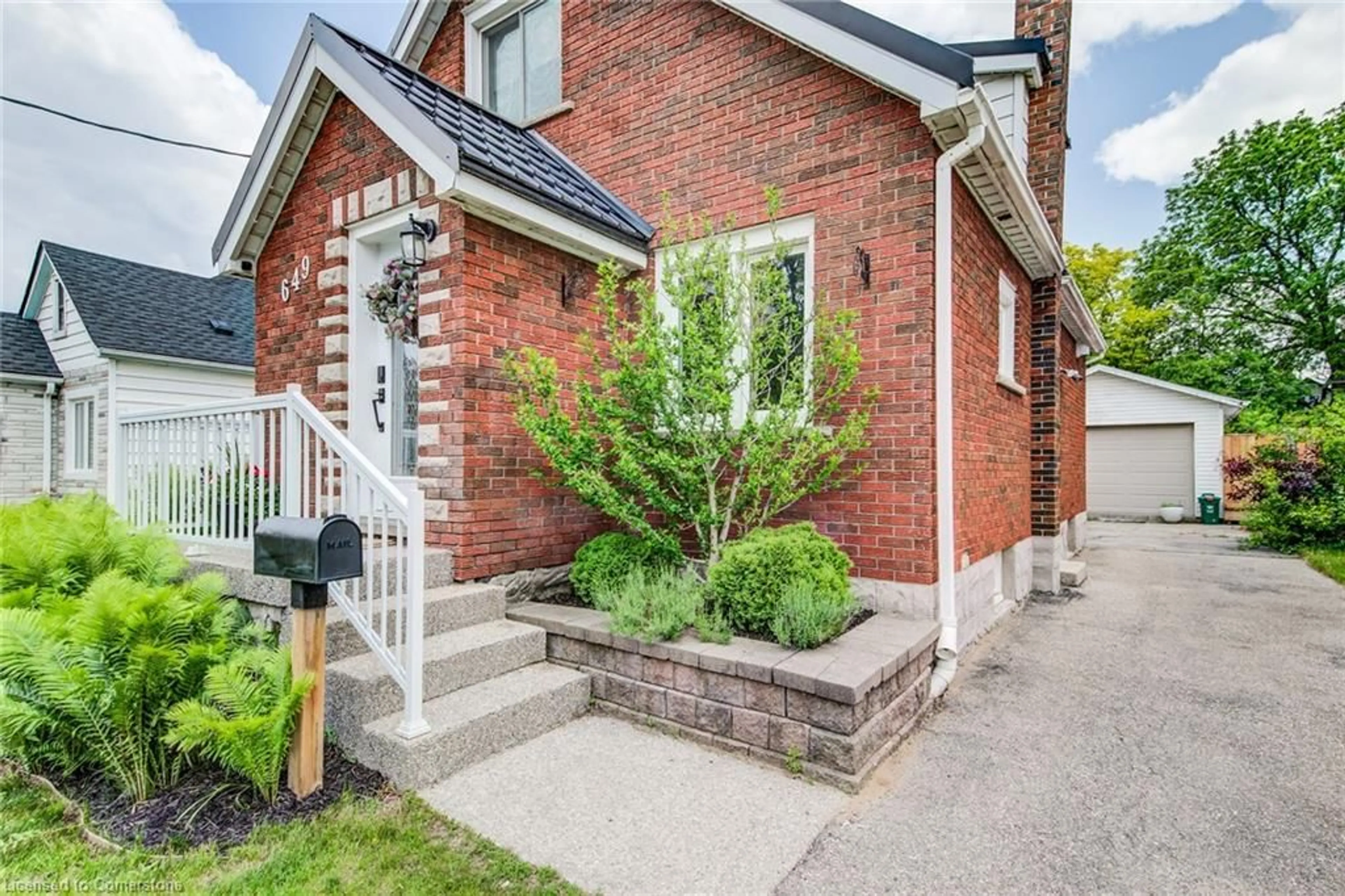Home with brick exterior material, street for 649 Guelph St, Kitchener Ontario N2H 5Y5