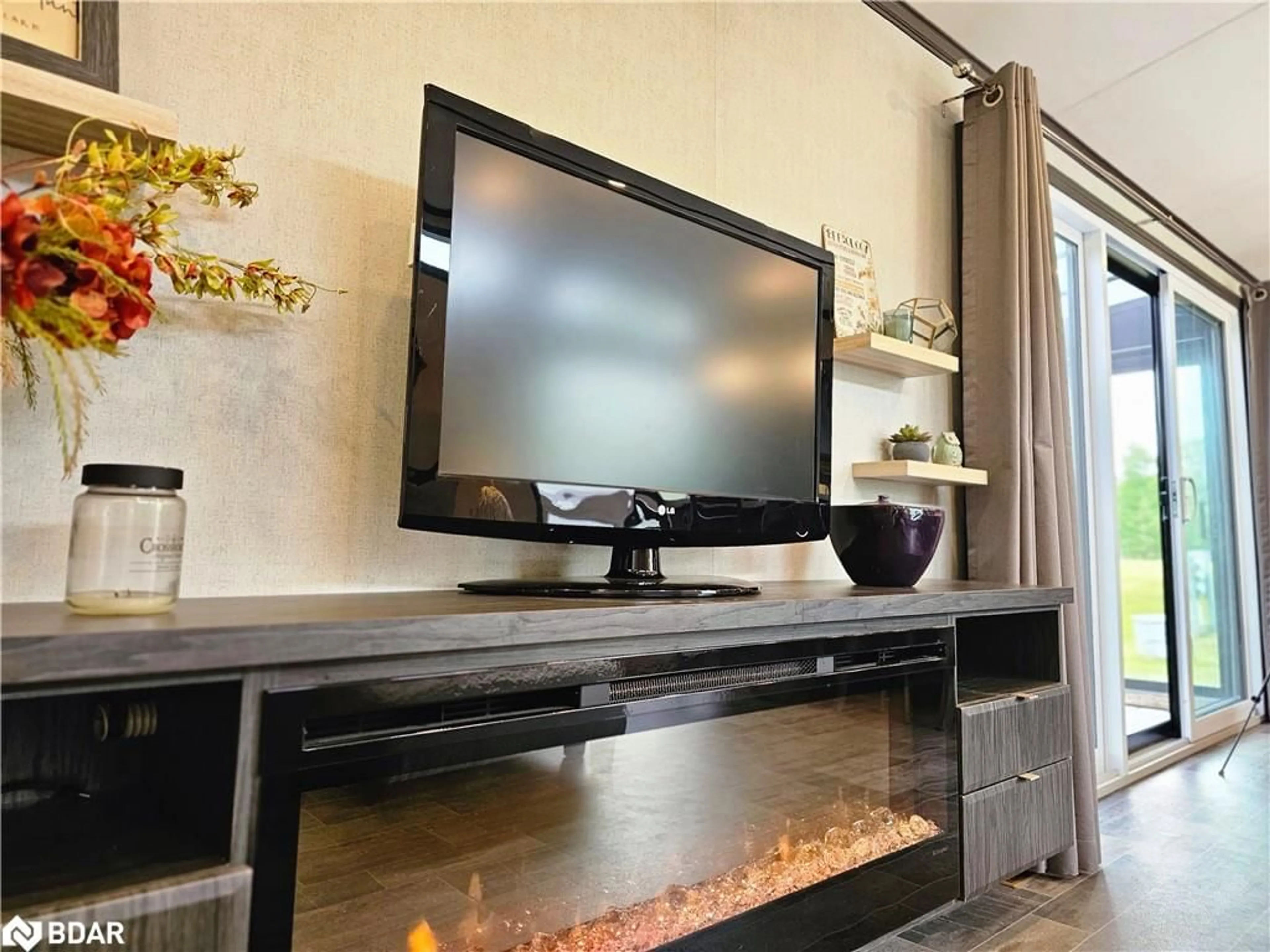 Home theater for 3500 Lauderdale Pt Cres #31, Port Severn Ontario P0E 1N0