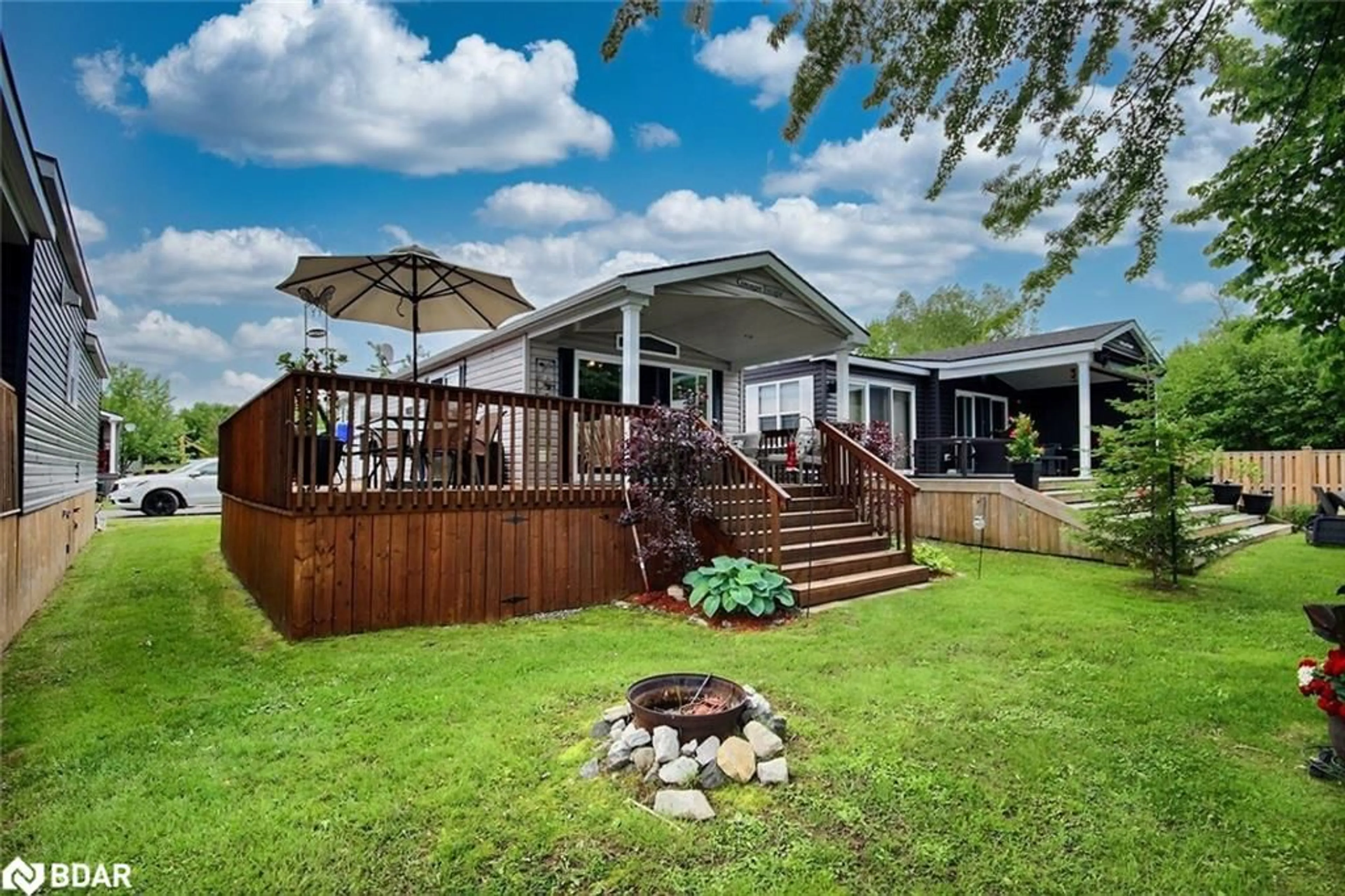 Patio, water/lake/river/ocean view for 3500 Lauderdale Point Cres #17, Severn Ontario P0E 1N0