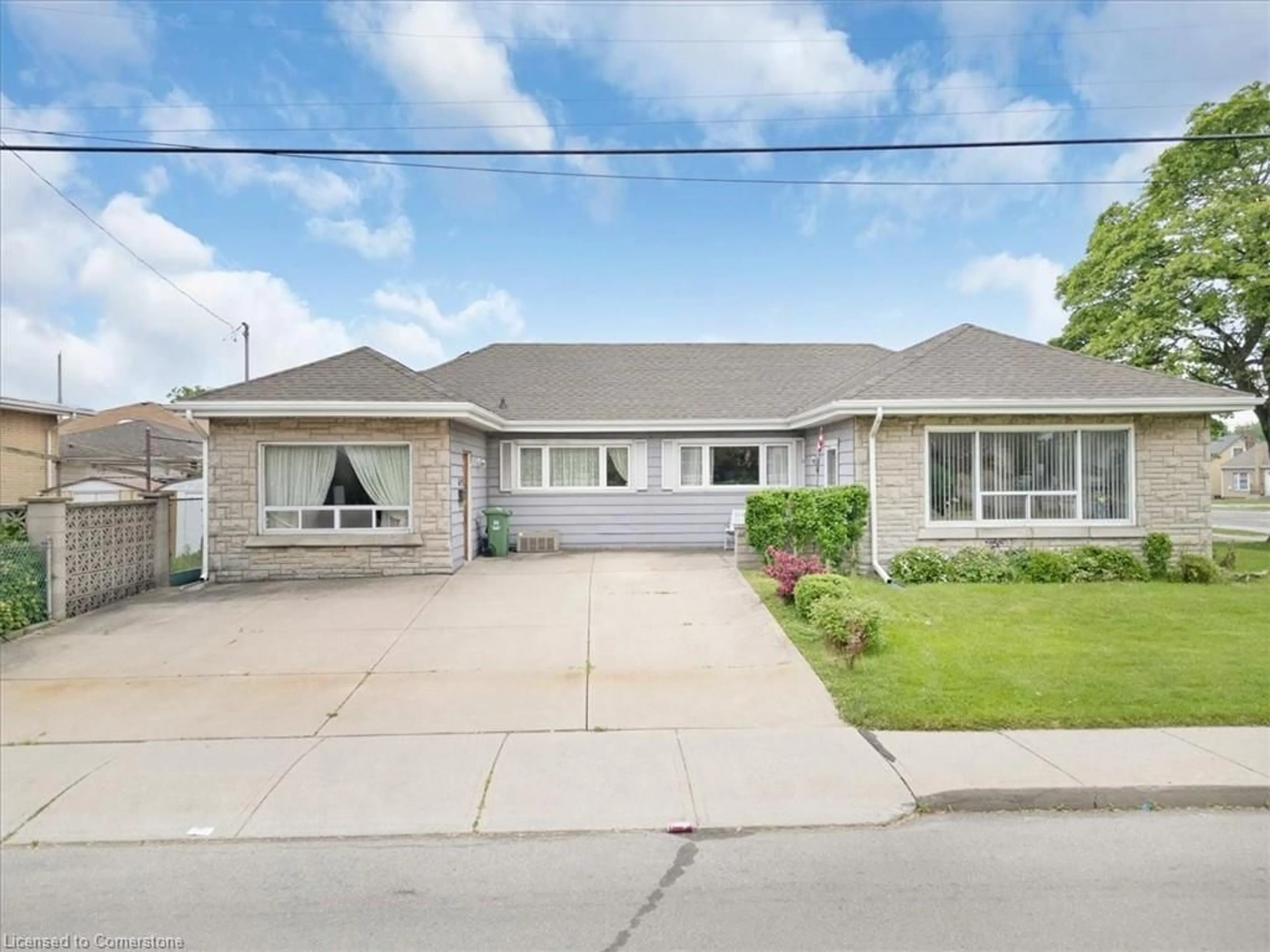 Home with brick exterior material, street for 693 Upper James St, Hamilton Ontario L9C 2Z7