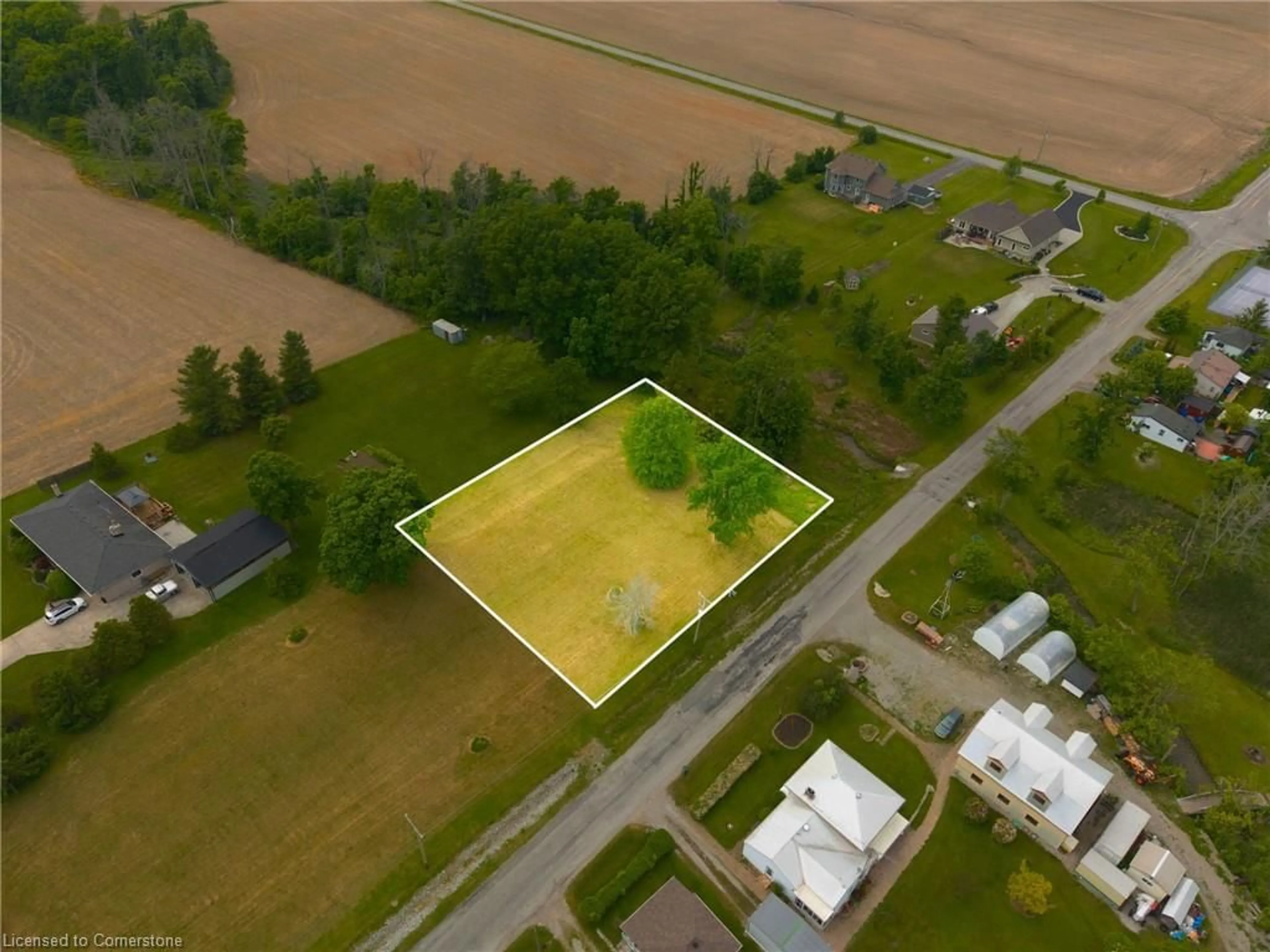 A pic from outside/outdoor area/front of a property/back of a property/a pic from drone, building for 24 Lighthouse Dr #PART 1,2 & 3, Dunneville Ontario N1A 2W6