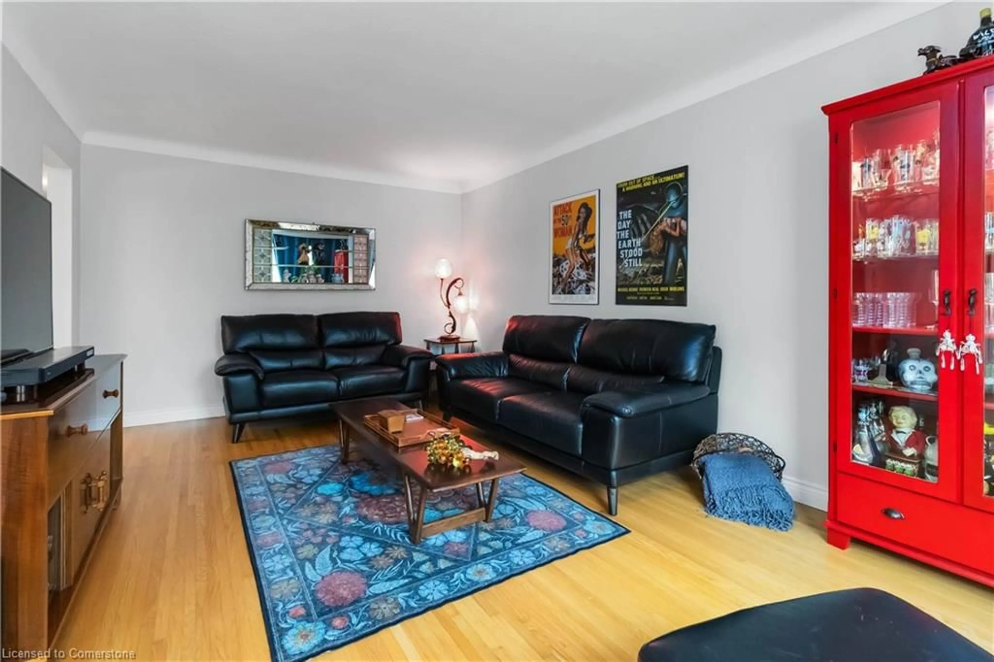Living room with furniture, unknown for 1456 Jefferson Rd, Burlington Ontario L7P 2C6