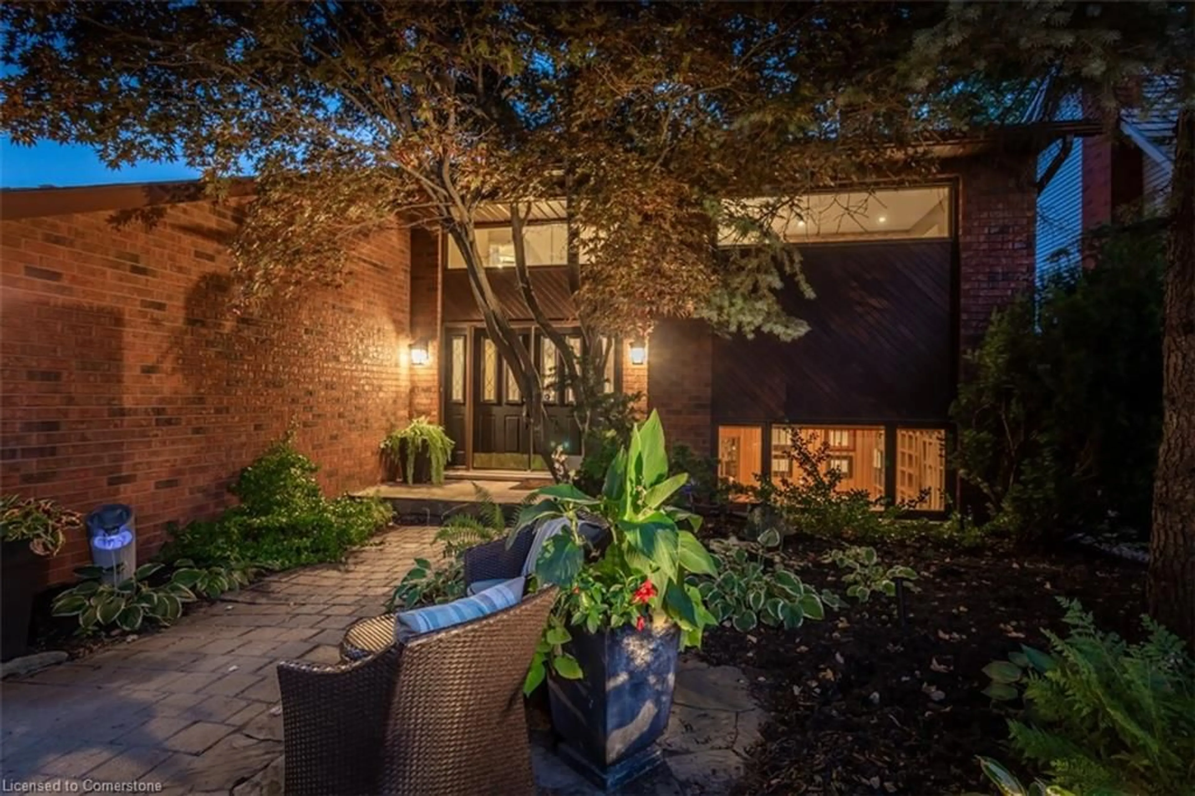 Unknown for 1351 Hazelton Blvd, Burlington Ontario L7P 4T9