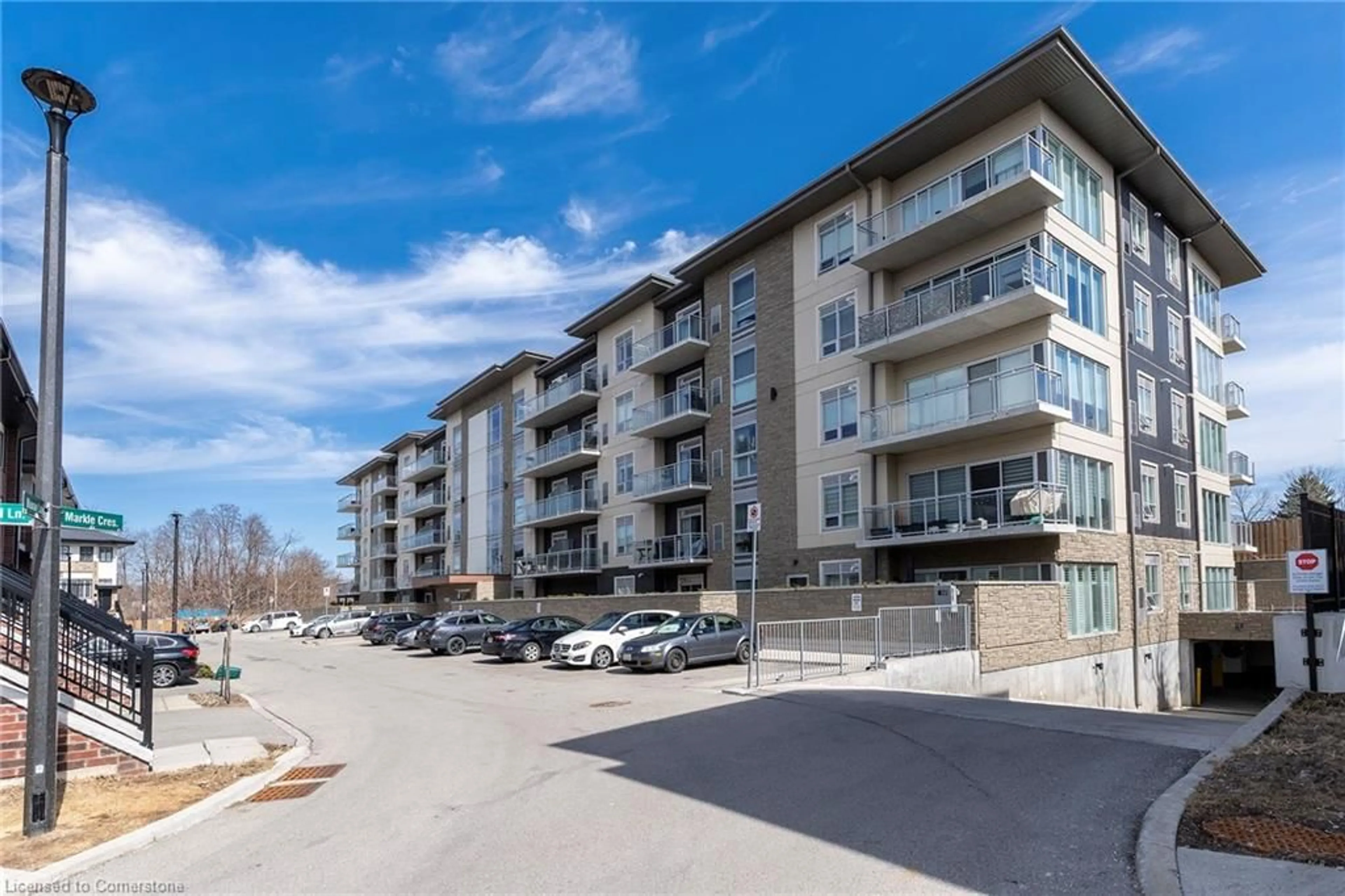 Unknown for 16 Markle Cres #211, Ancaster Ontario L9G 0H4