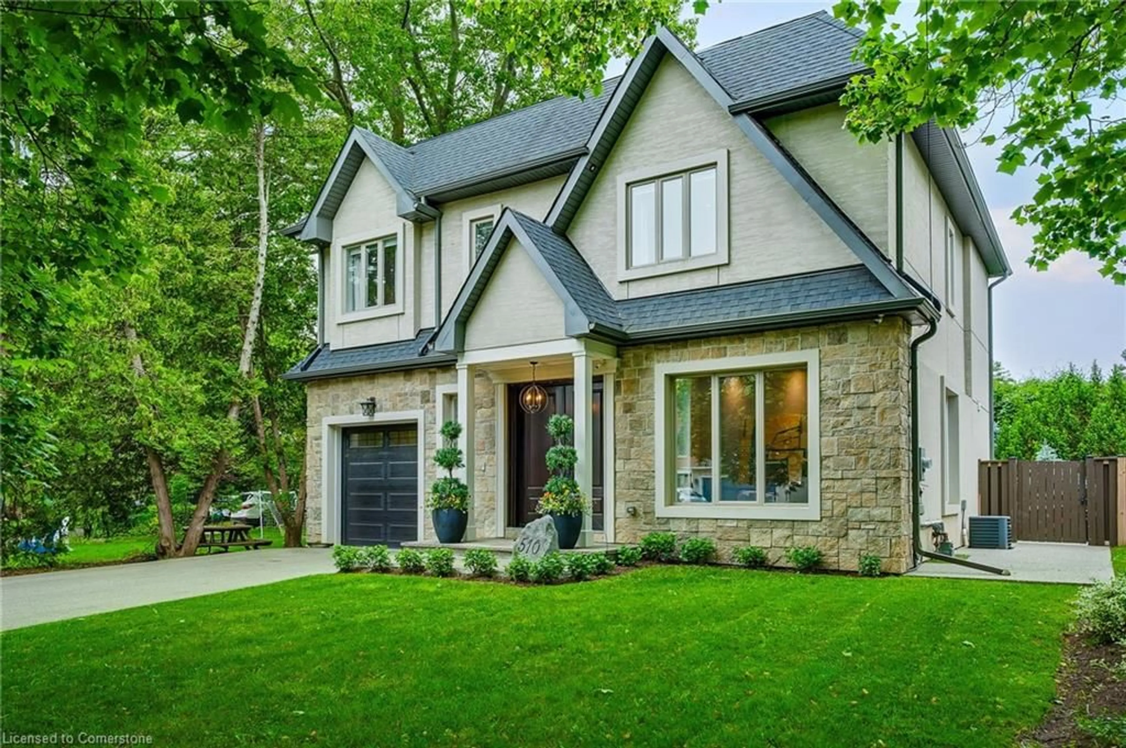 Home with brick exterior material, street for 510 Anthony Dr, Oakville Ontario L6J 2K5