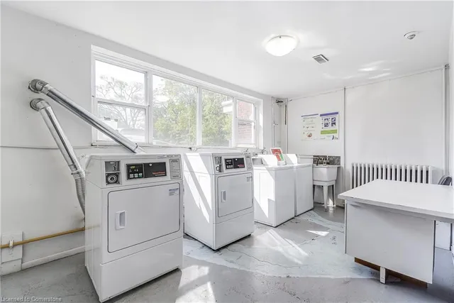 Additional property image - 2052 Courtland Dr Unit 104