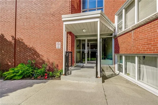 Additional property image - 2052 Courtland Dr Unit 104