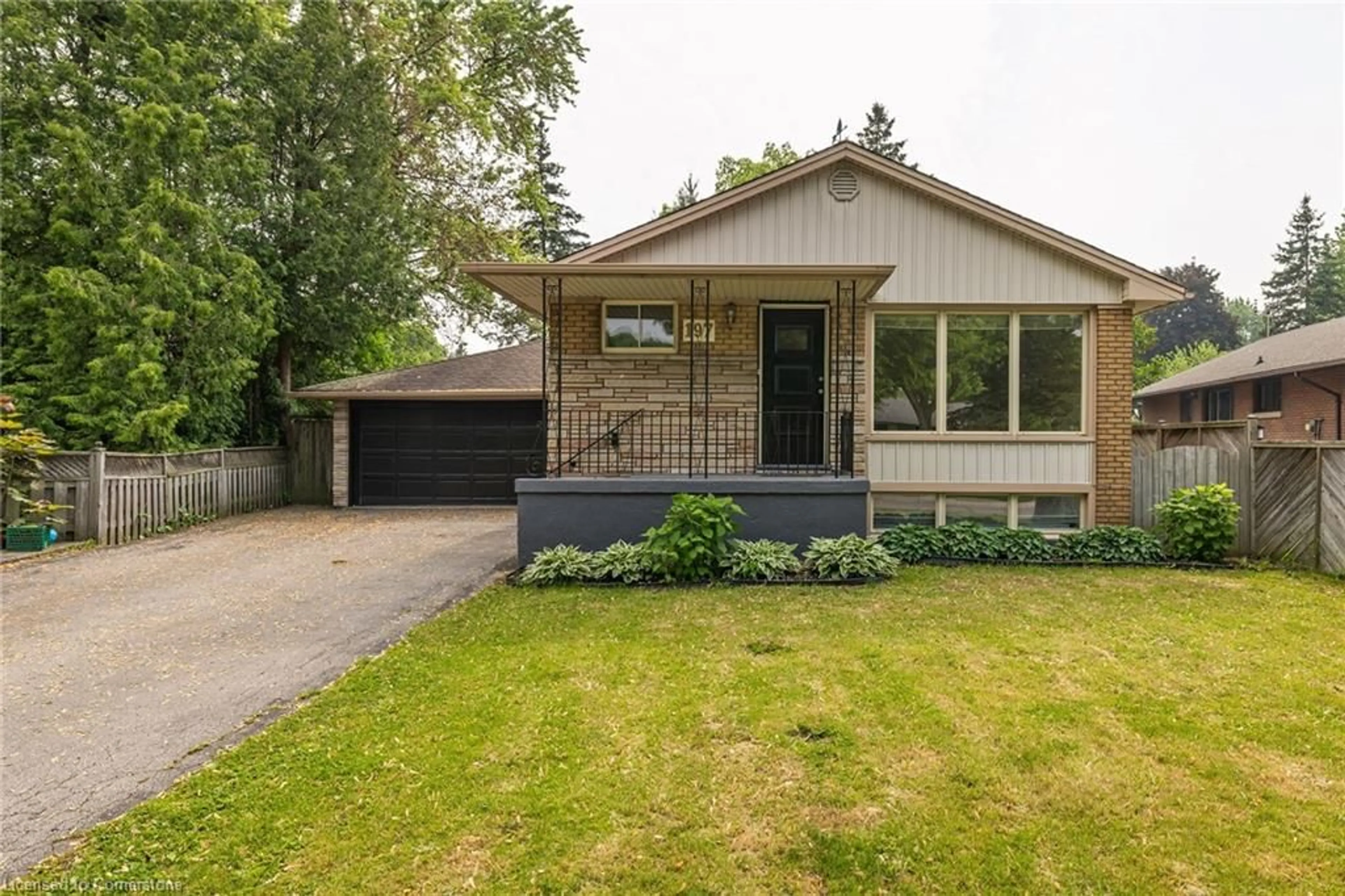 Home with vinyl exterior material, street for 197 Columbia Dr, Hamilton Ontario L9C 3Y8