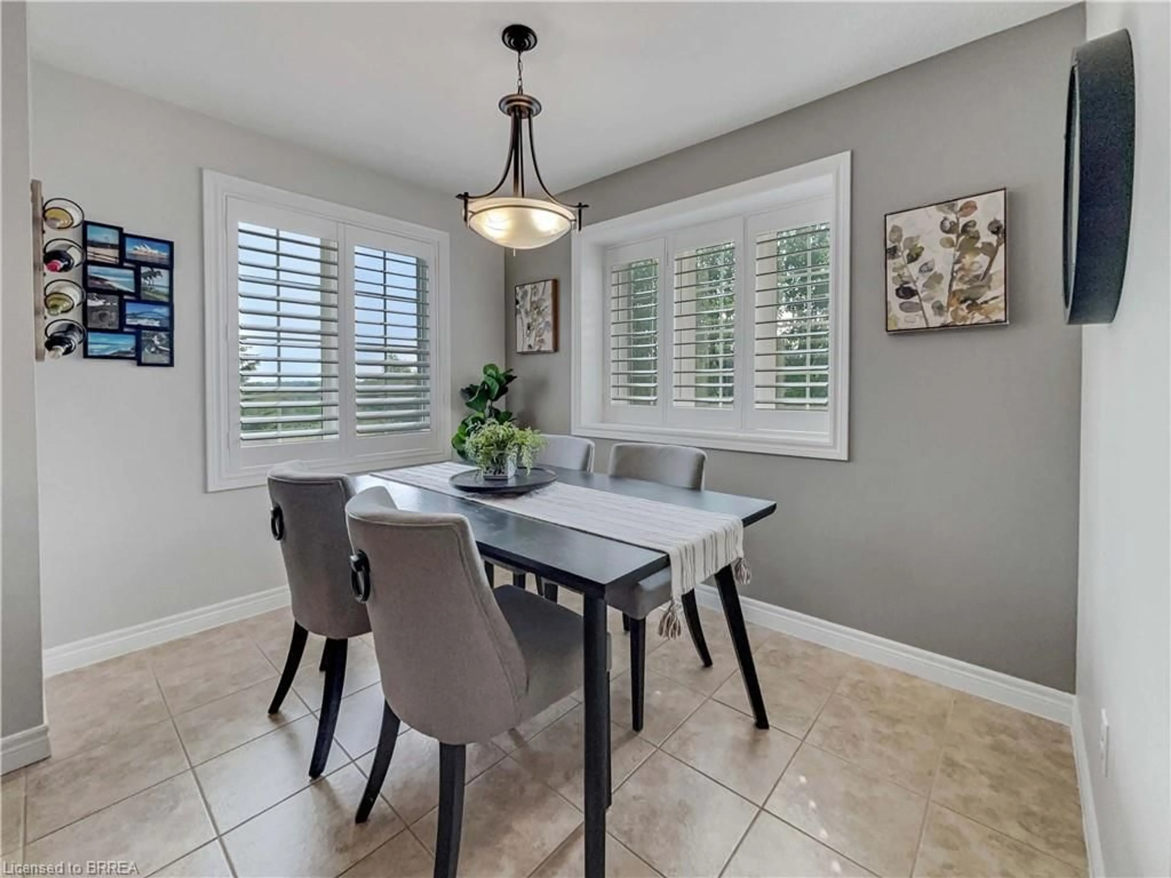 Dining room, ceramic/tile floor for 656 Woodlawn Rd #B, Guelph Ontario N1E 0K4