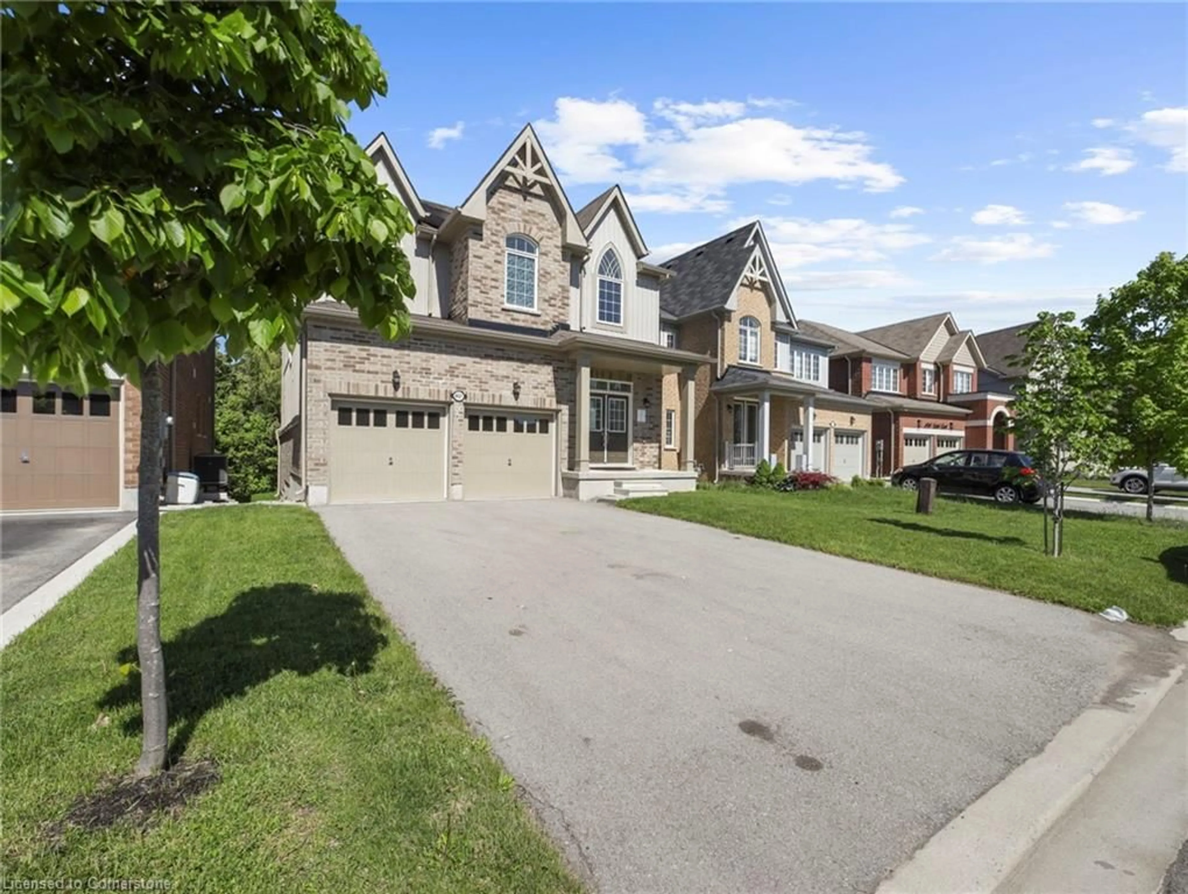 Home with brick exterior material, street for 4021 Cachet Crt, Beamsville Ontario L0R 1B4