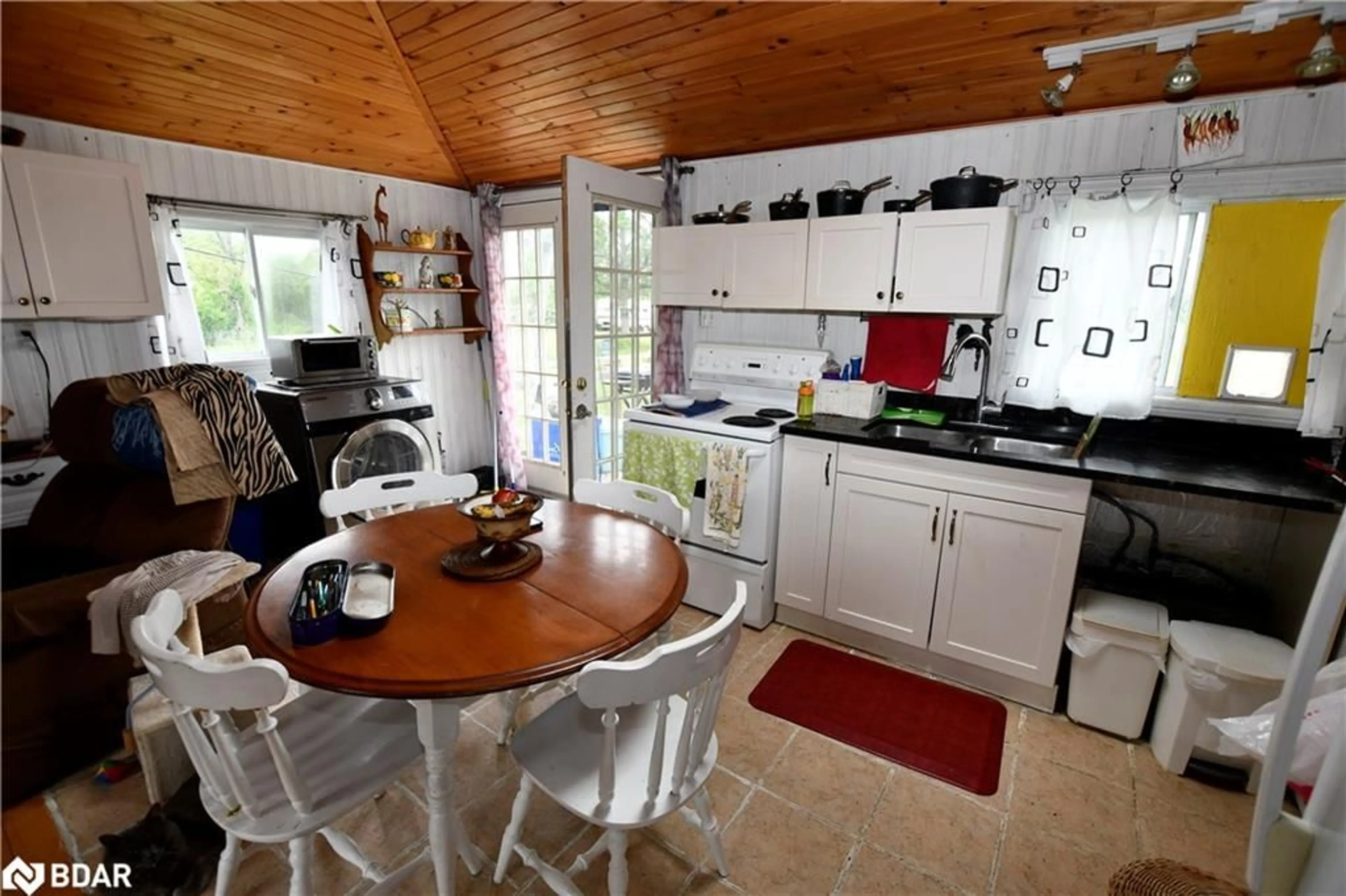 Standard kitchen, unknown for 296 County Road 8, Fenelon Falls Ontario K0M 1N0