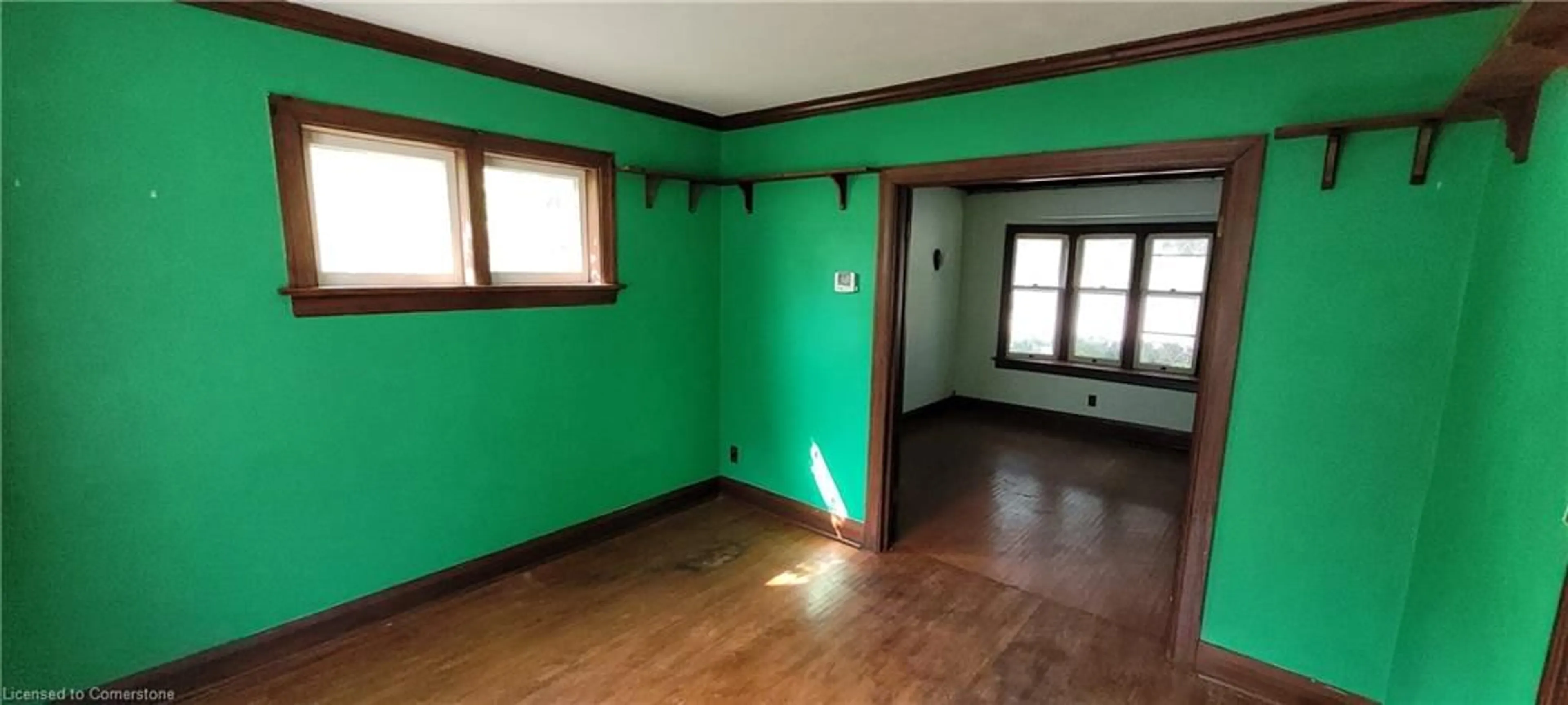 A pic of a room for 30 Dunbar Rd, Waterloo Ontario N2L 2E3