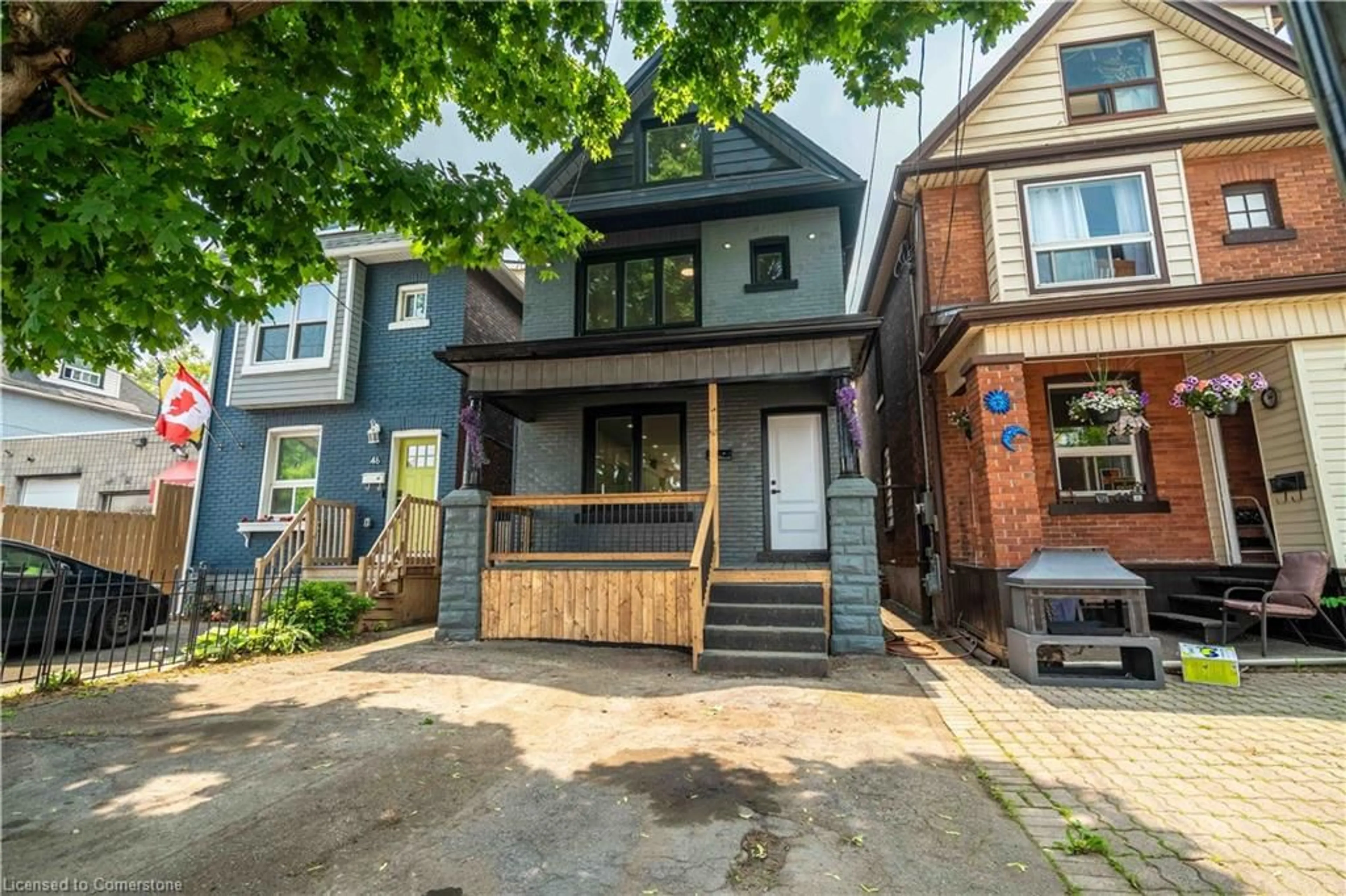 Home with brick exterior material, street for 44 Lloyd St, Hamilton Ontario L8L 3H4
