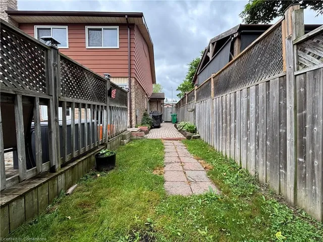 Additional property image - 7163 Fayette Cir