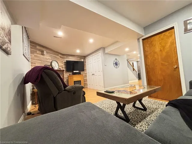 Additional property image - 7163 Fayette Cir