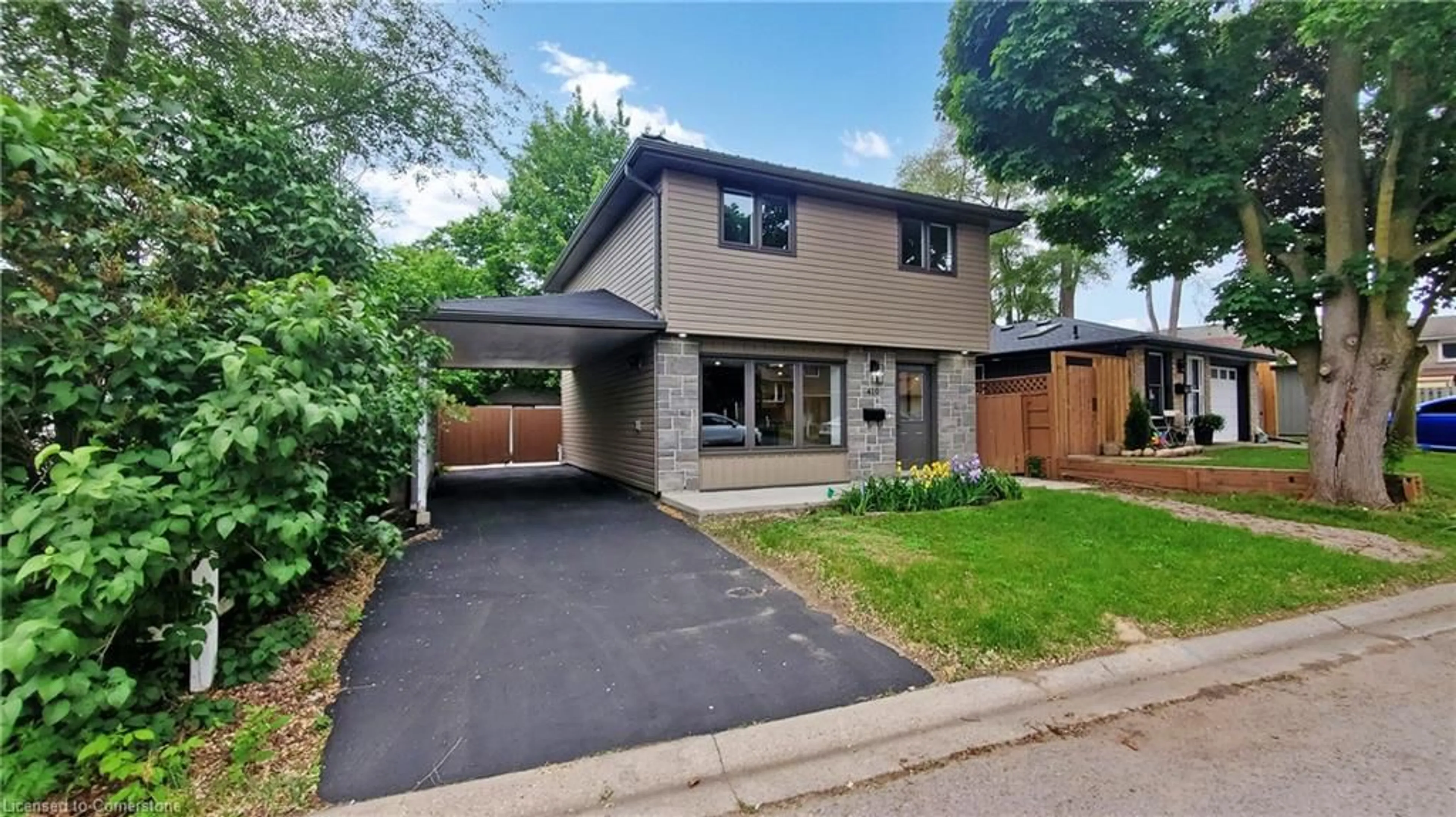Home with brick exterior material, street for 410 Pinetree Cres, Cambridge Ontario N3H 4X5