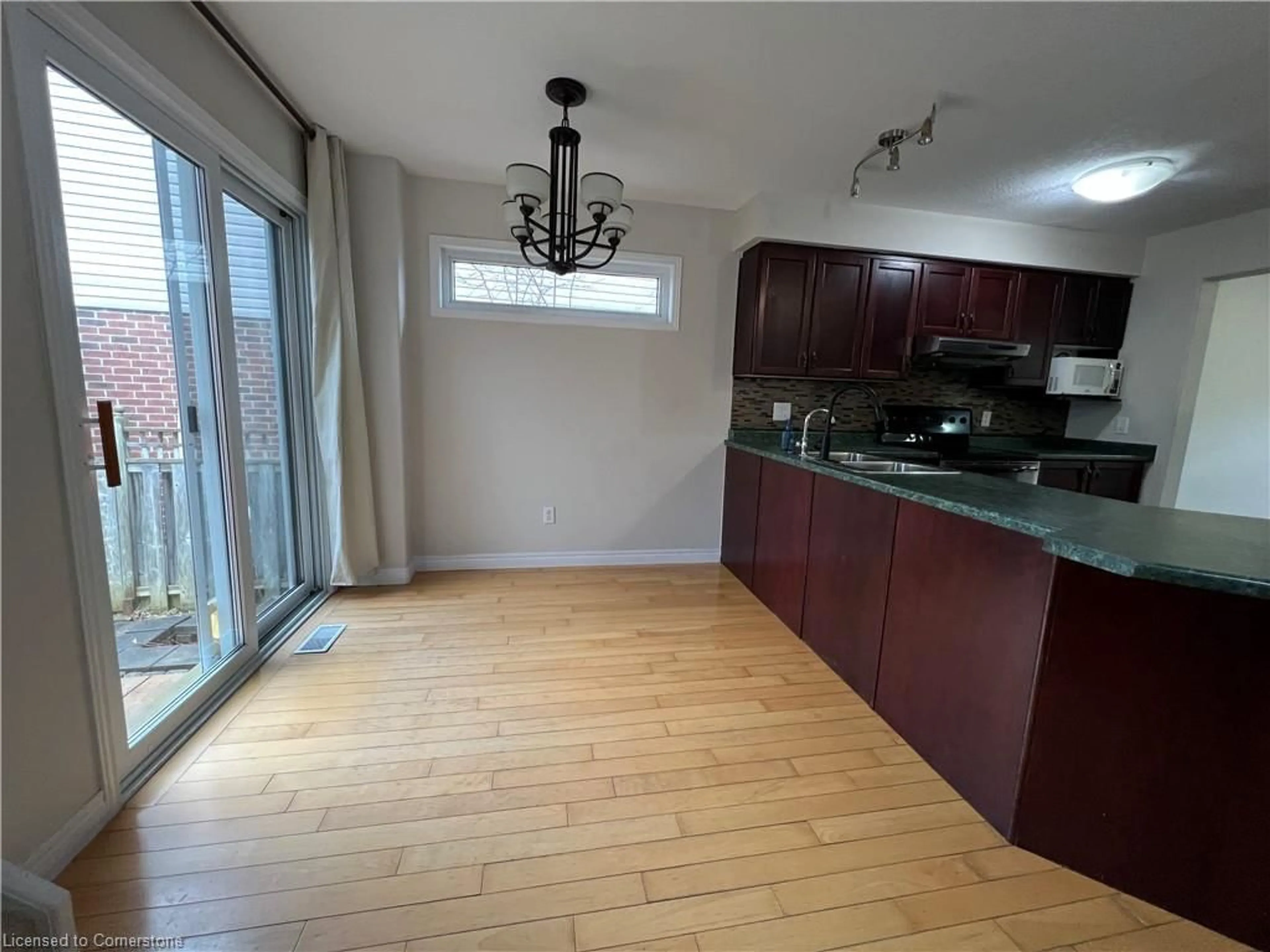 A pic of a room for 622 Columbia Forest Blvd, Waterloo Ontario N2V 2K9