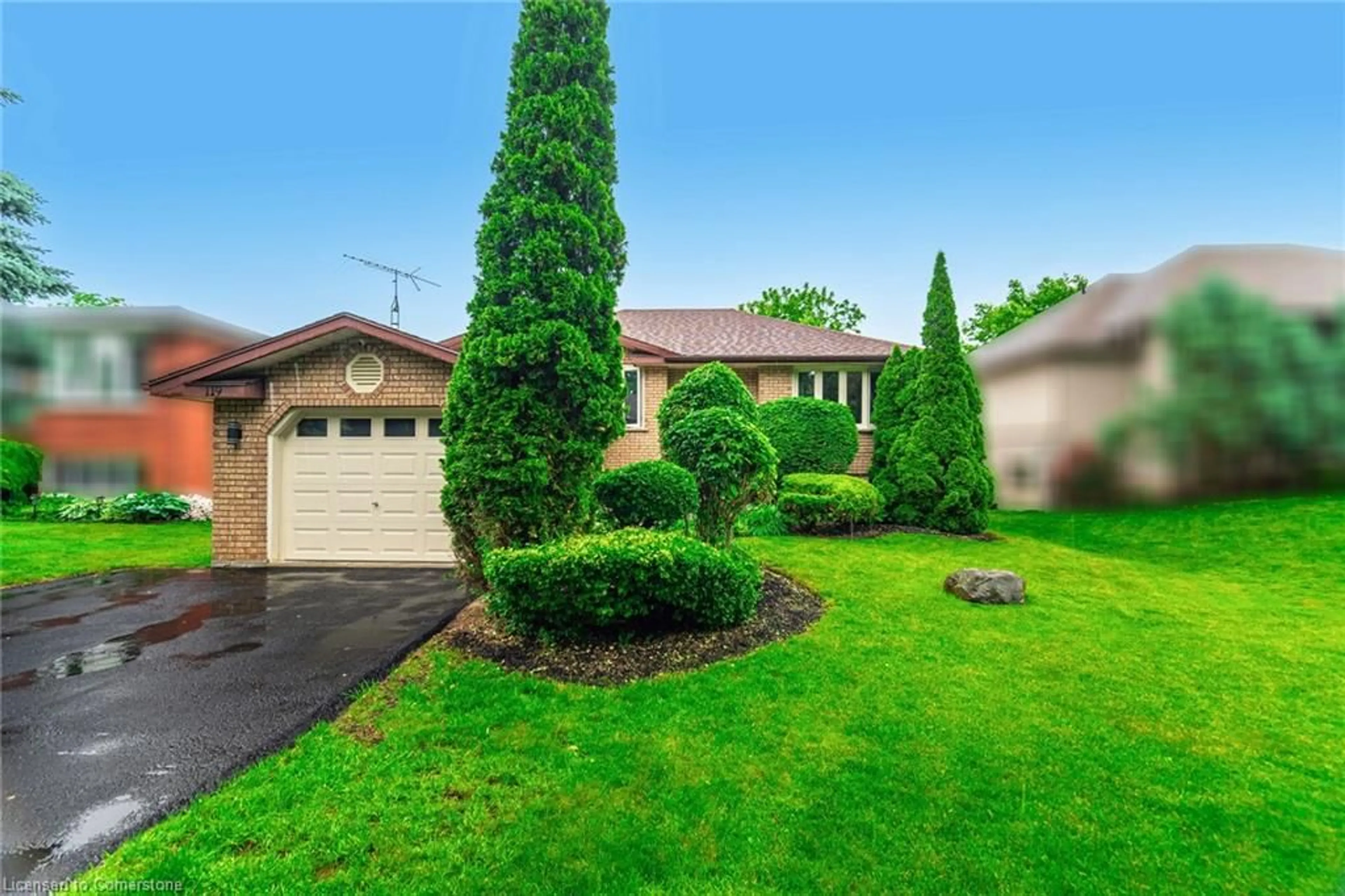 Home with brick exterior material, street for 119 Duncombe Rd, Waterford Ontario N0E 1Y0