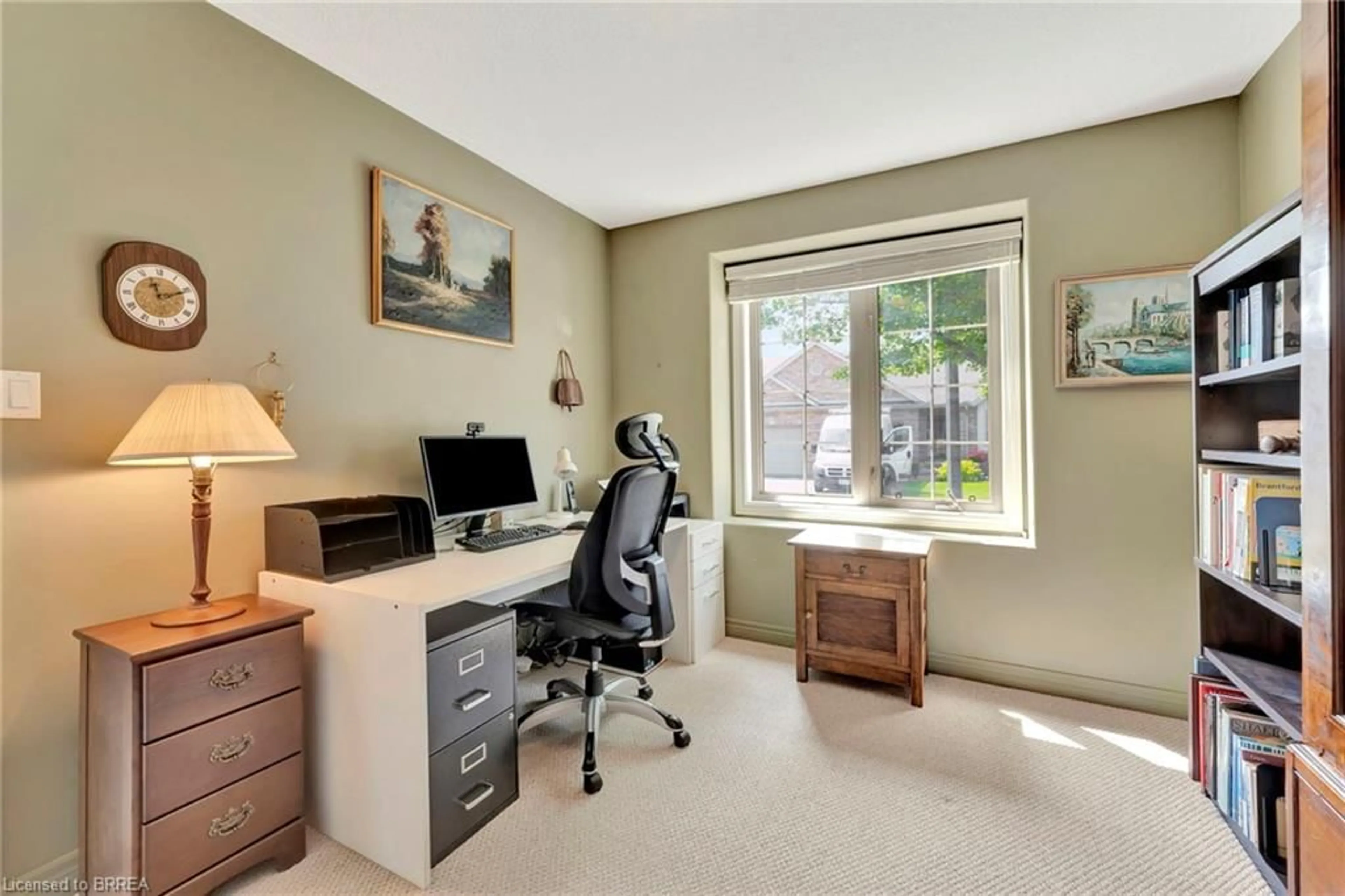 A pic of a room for 25 Cobden Crt #25, Brantford Ontario N3R 8B5