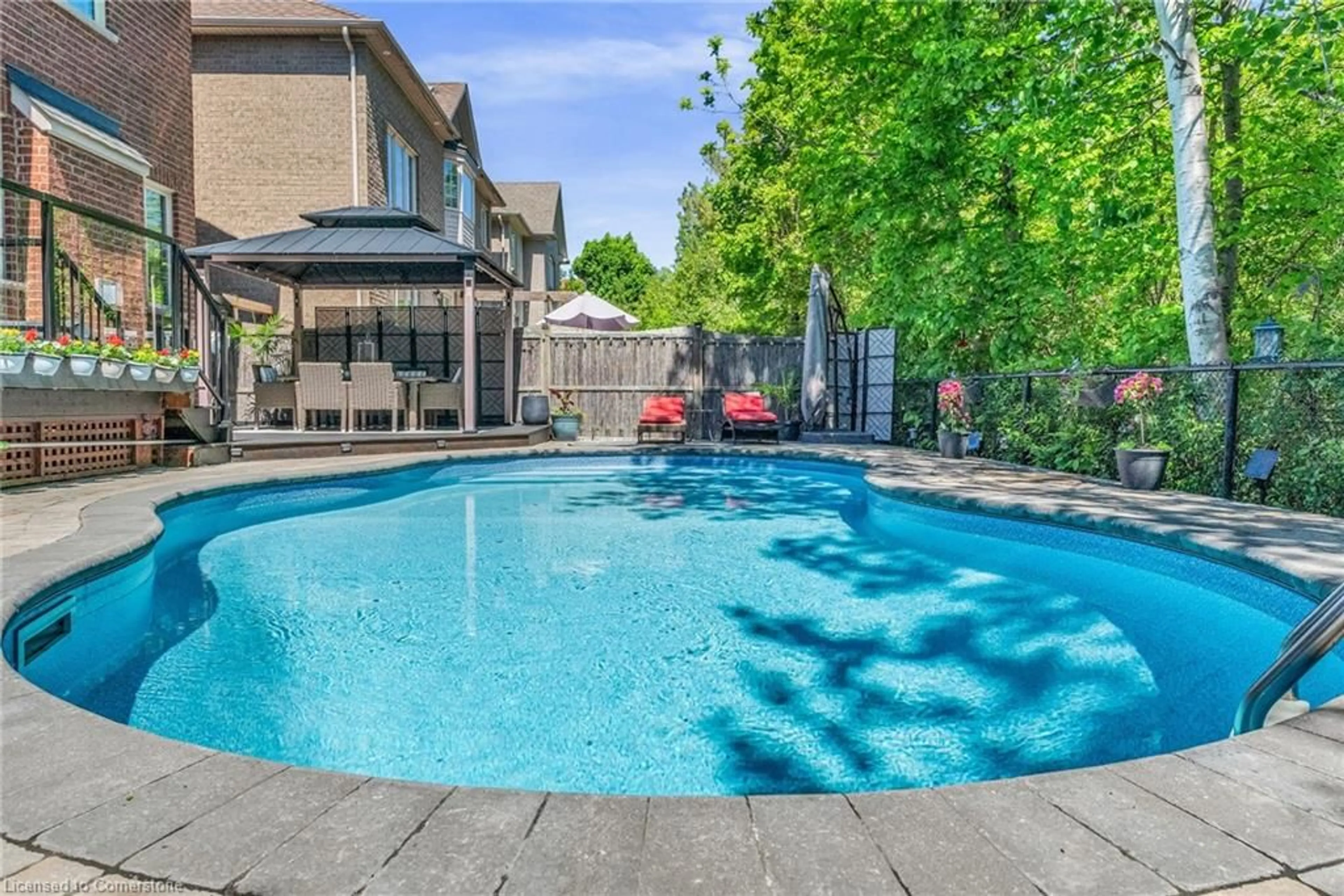 Pool for 273 Duskywing Way, Oakville Ontario L6L 6X5