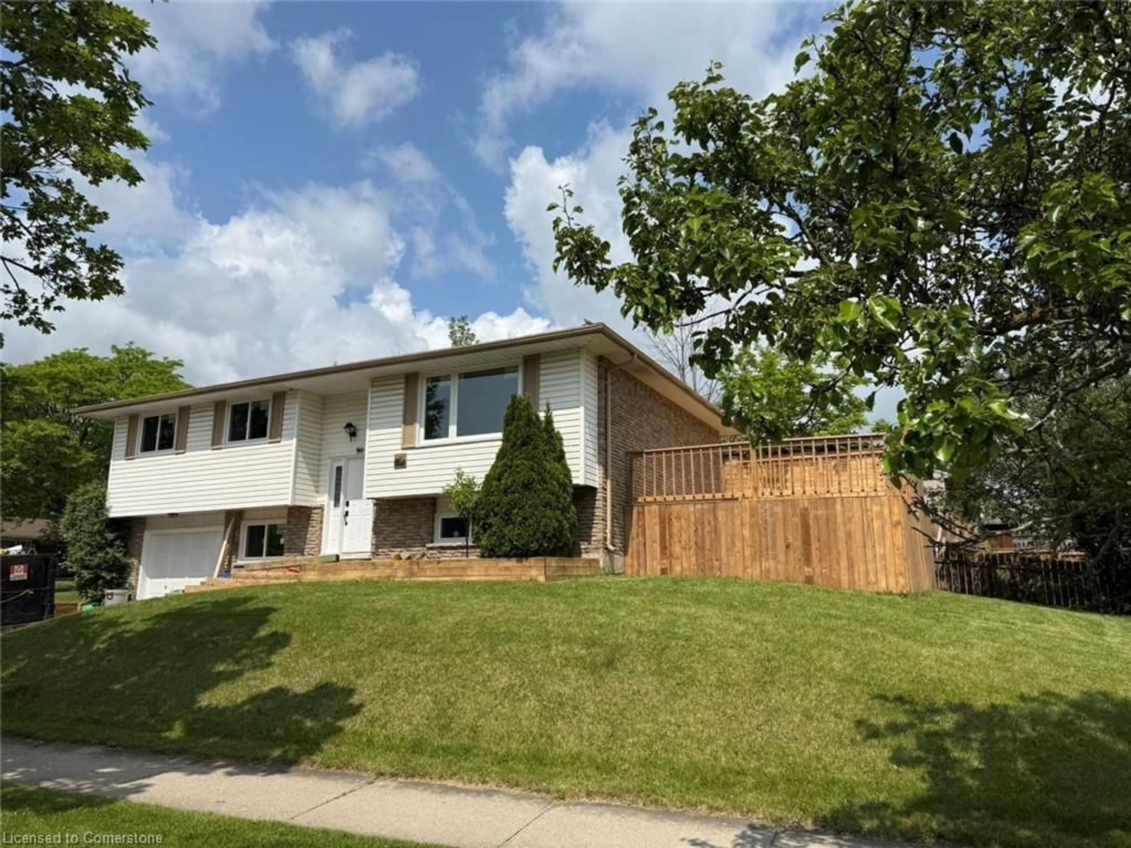 Home with vinyl exterior material, street for 90 Culpepper Dr, Waterloo Ontario N2L 5S1