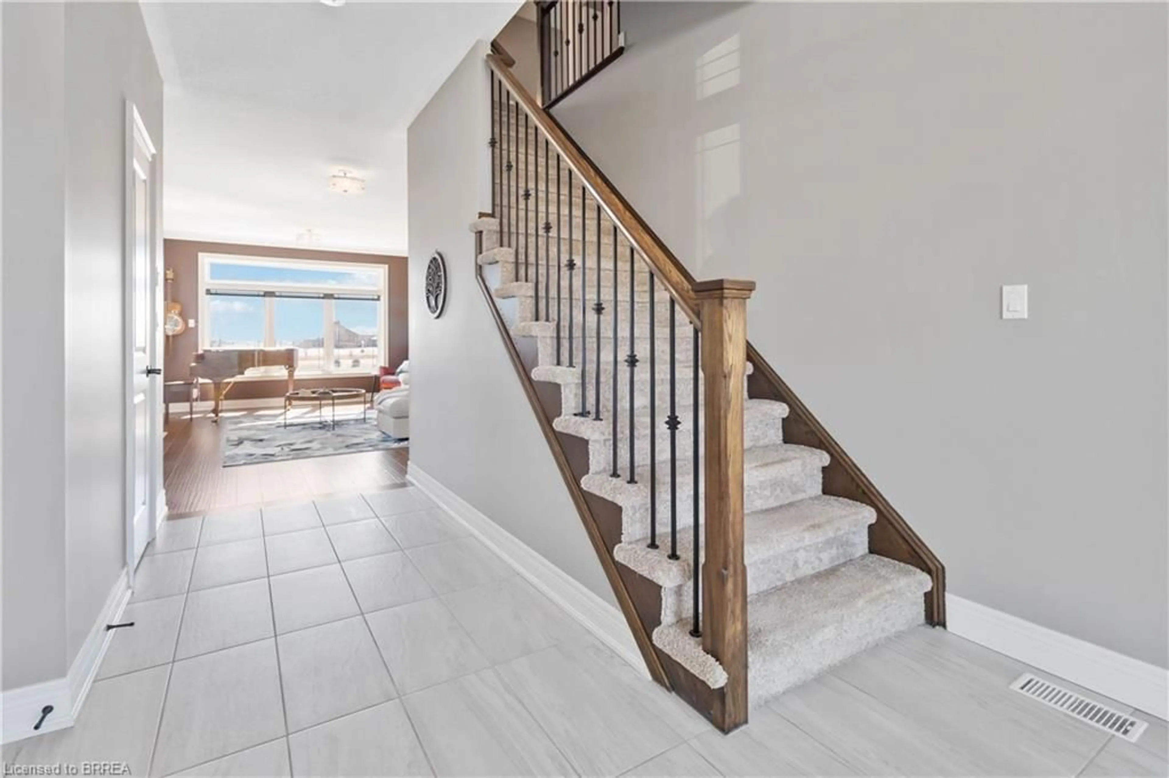 Stairs for 77 Lafayette St, Jarvis Ontario N0A 1J0