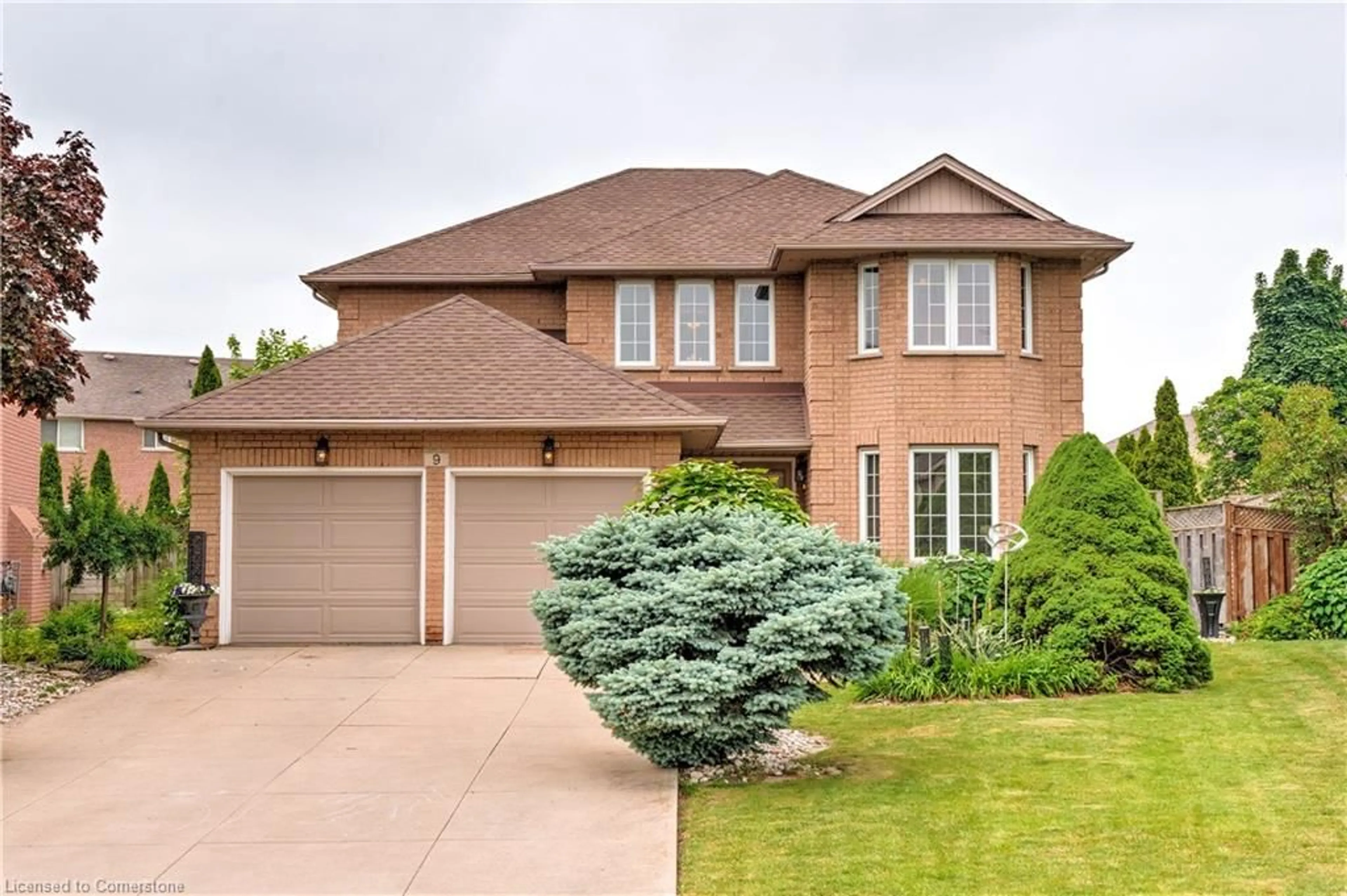 Home with brick exterior material, street for 9 Sugarberry Crt, Stoney Creek Ontario L8E 5E6