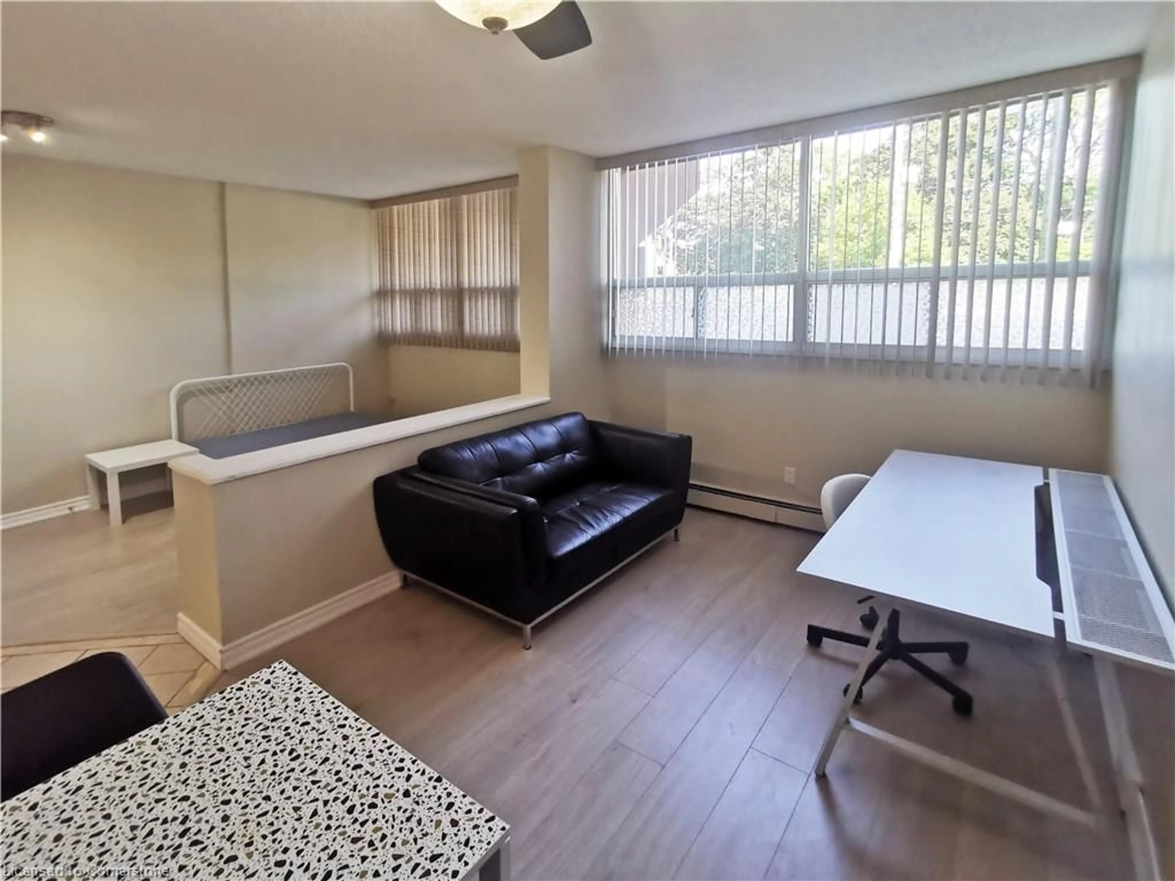 A pic of a room for 1950 Main St #106, Hamilton Ontario L8S 4M9