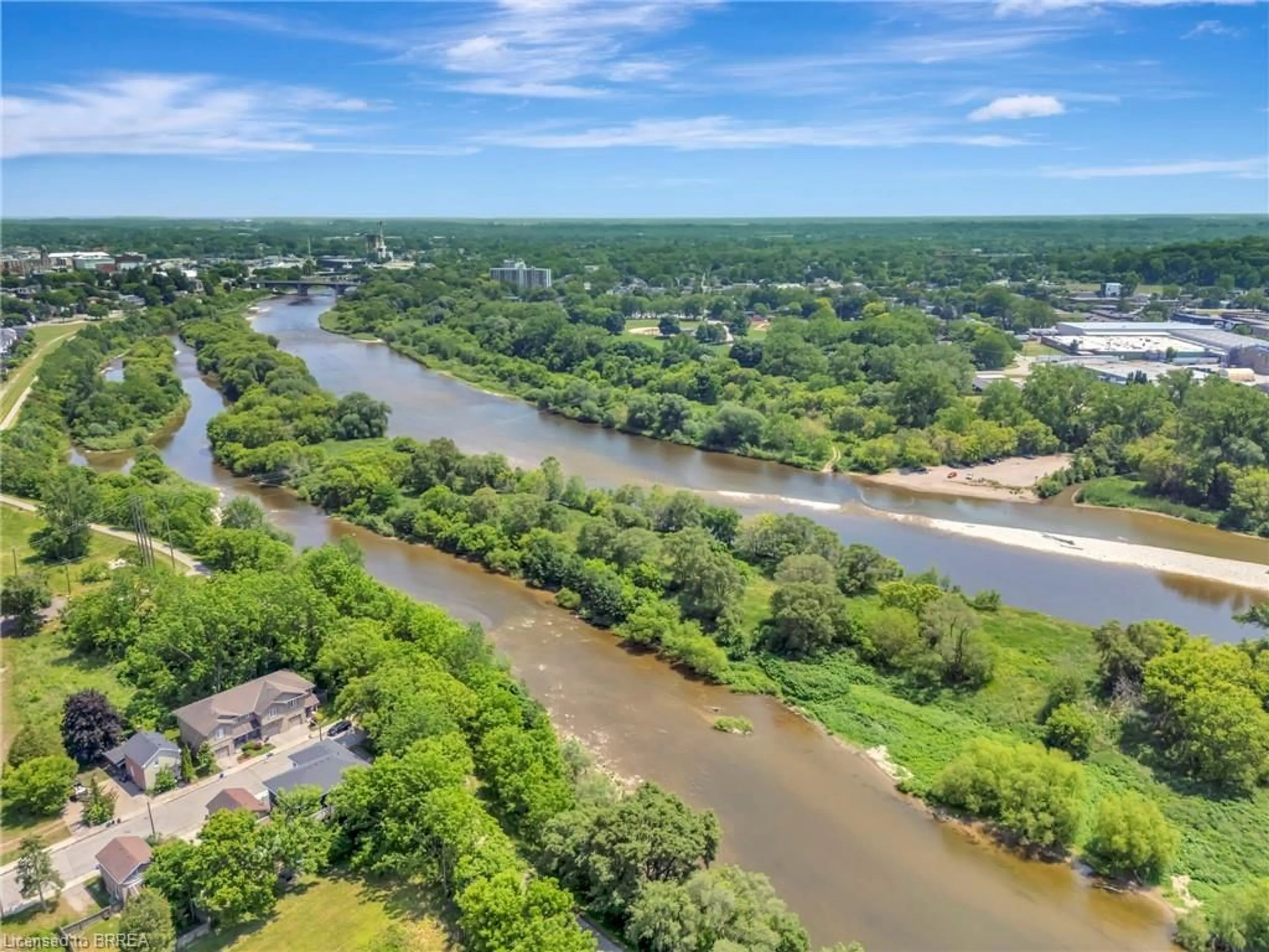 A pic from outside/outdoor area/front of a property/back of a property/a pic from drone, water/lake/river/ocean view for 54 Burwell St, Brantford Ontario N3T 4T7