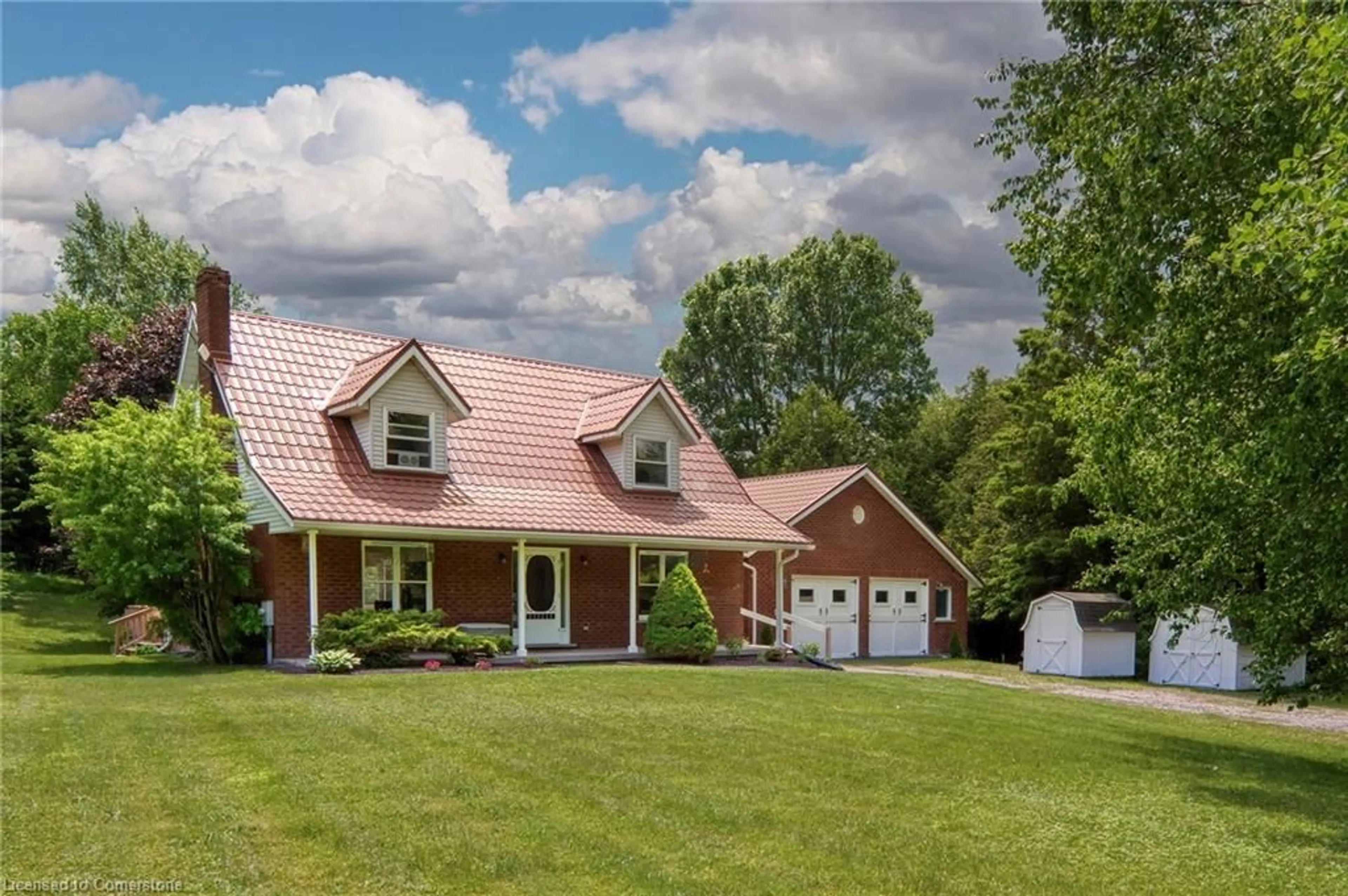 Home with brick exterior material, unknown for 7135 Sideroad 3 Sideroad, Arthur Ontario N0G 2L0