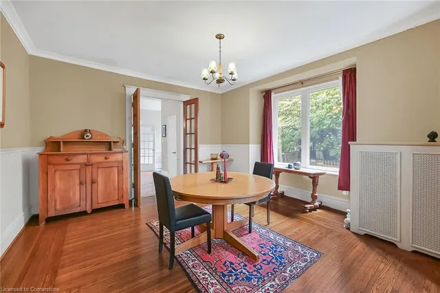 Additional image 29 of 40 Undermount Ave