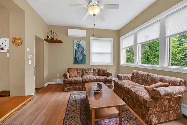 Additional image 27 of 40 Undermount Ave