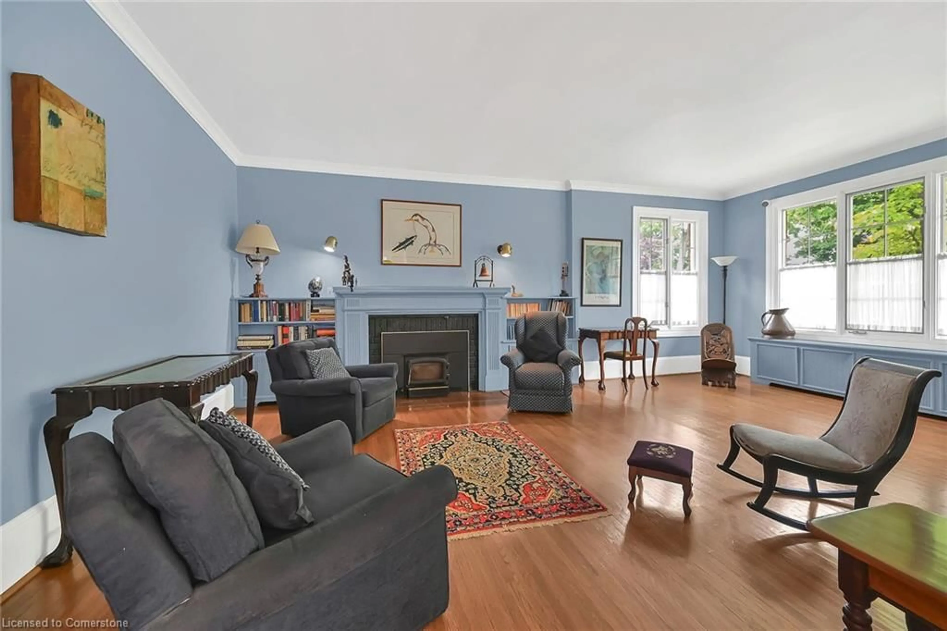 Living room with furniture, unknown for 40 Undermount Ave, Hamilton Ontario L8P 3Z6