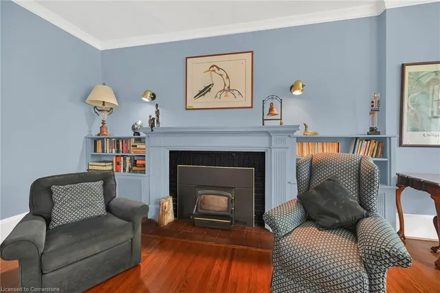 Additional image 33 of 40 Undermount Ave