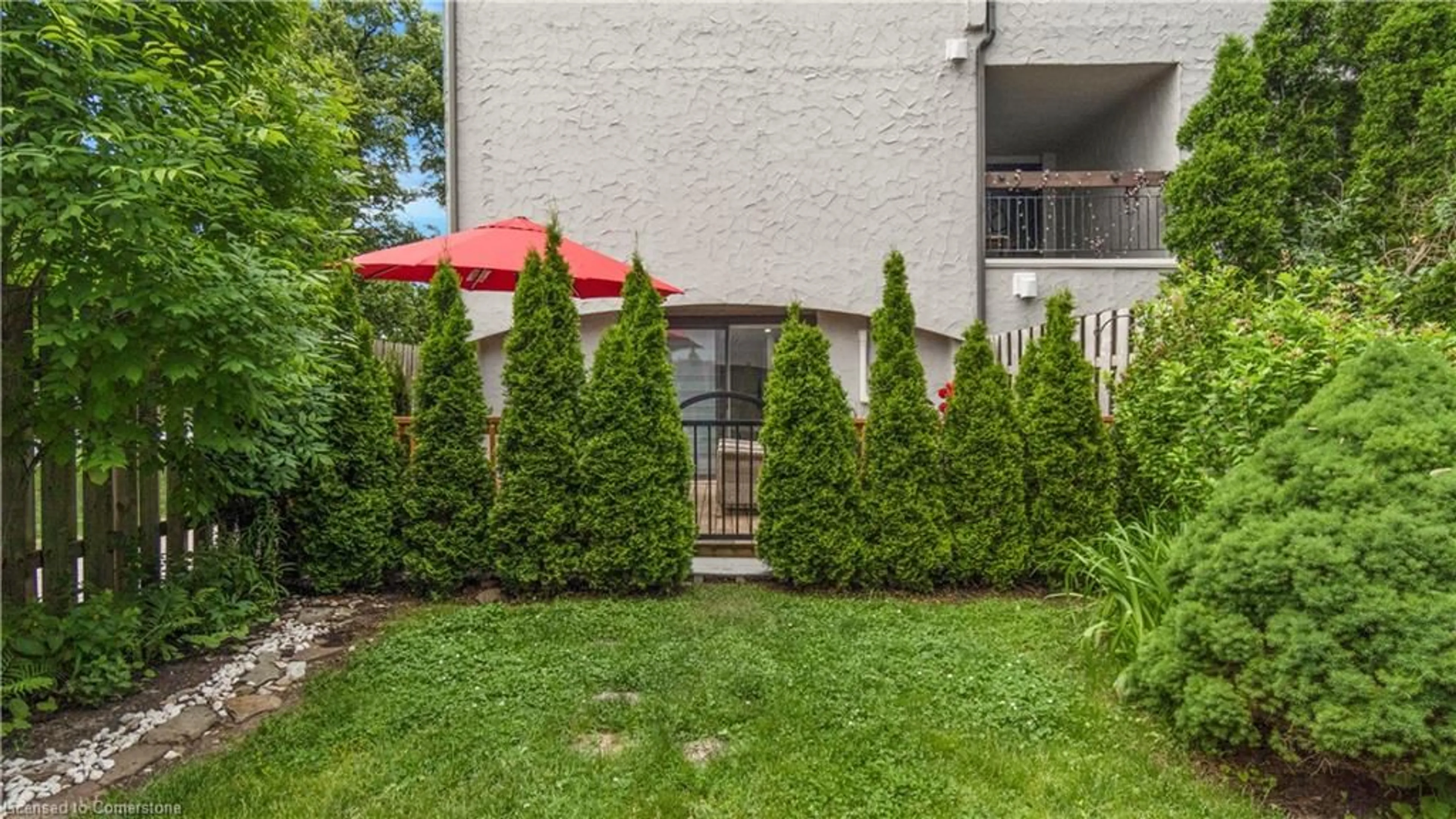 Patio, street for 1016 Falgarwood Dr #42, Oakville Ontario L6H 2P5