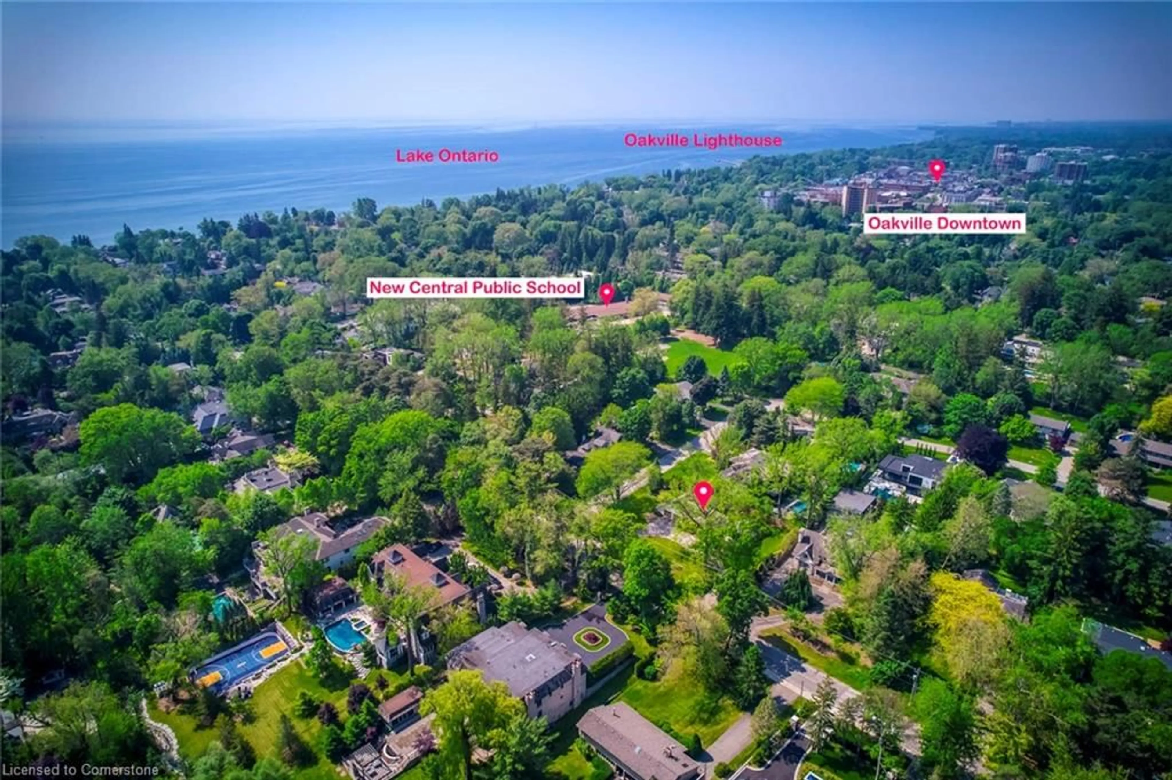 A pic from outside/outdoor area/front of a property/back of a property/a pic from drone, water/lake/river/ocean view for 174 Chartwell Rd, Oakville Ontario L6J 3Z8