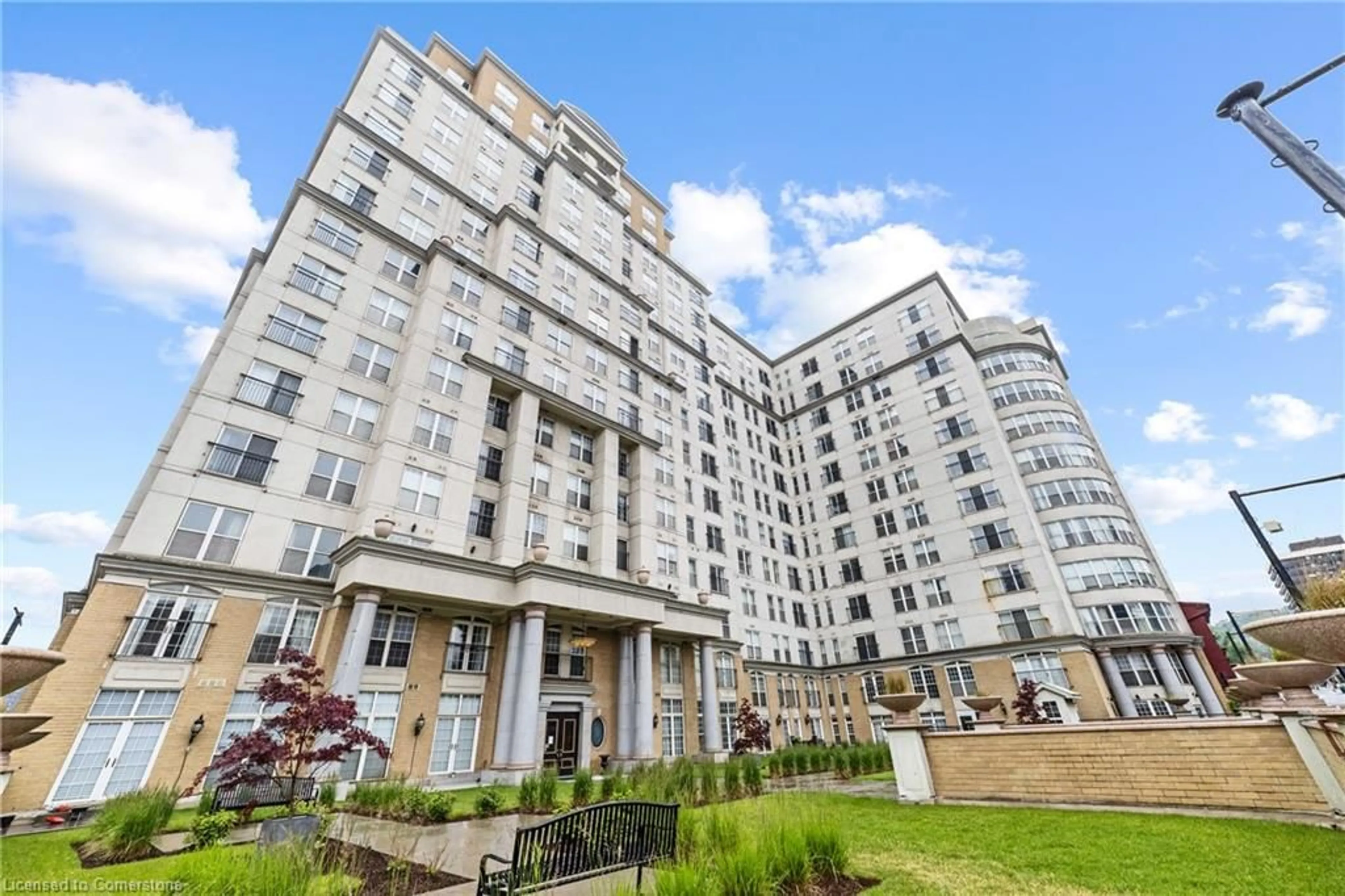 Unknown for 135 James St #106, Hamilton Ontario L8P 2Z6